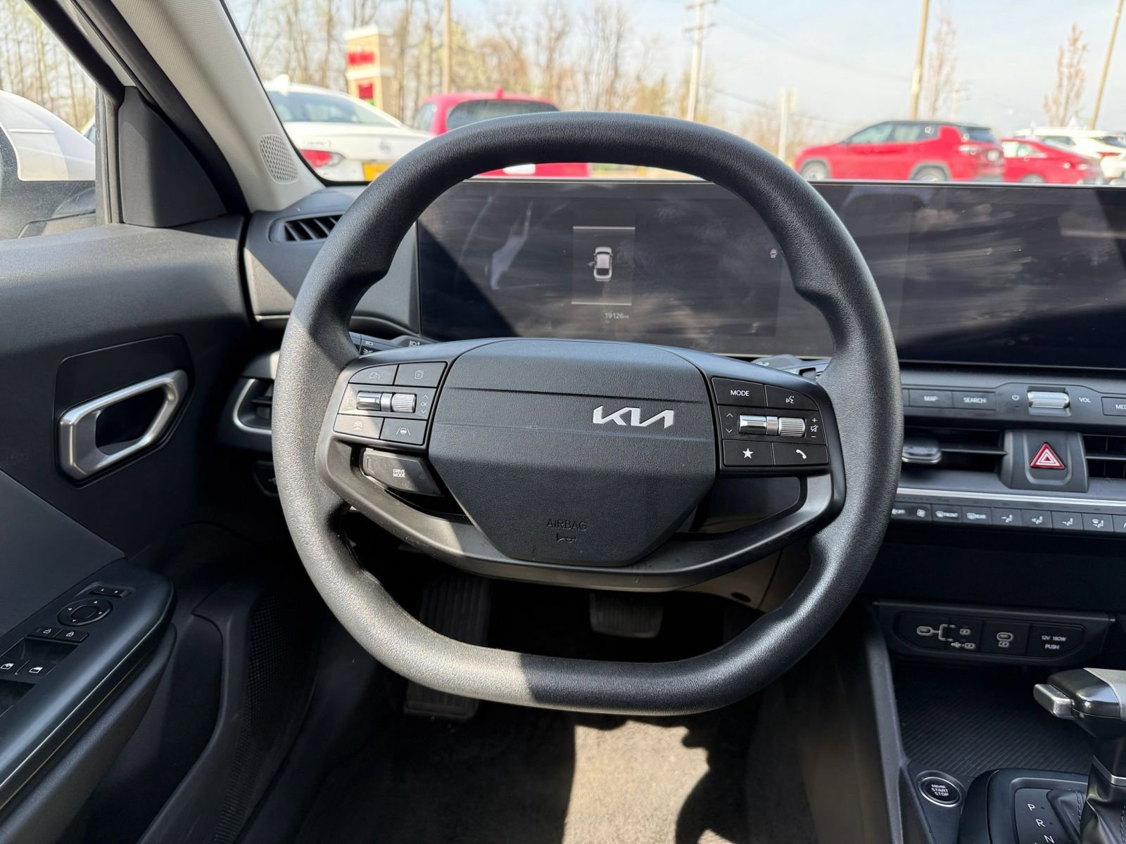 Thumbnail: 2025 Kia K4 - 28