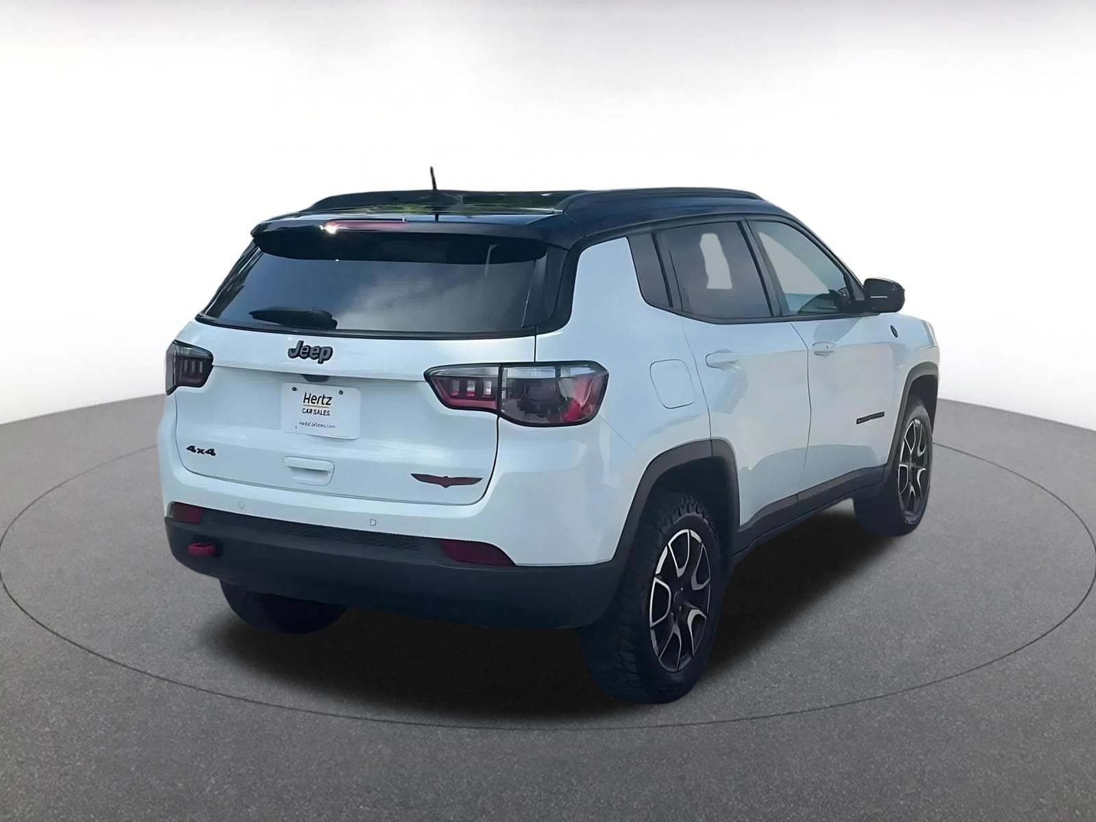 2025 Jeep Compass Trailhawk - Photo 14