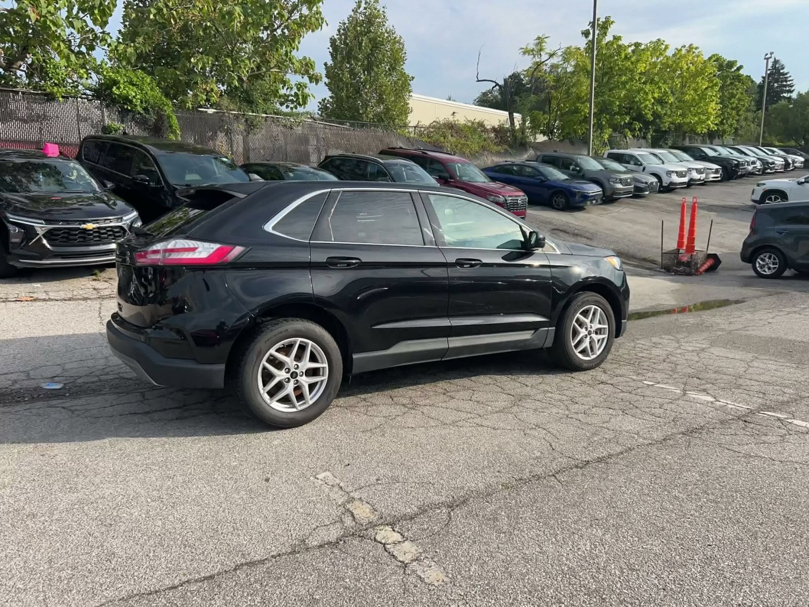 Thumbnail: 2023 Ford Edge - 14
