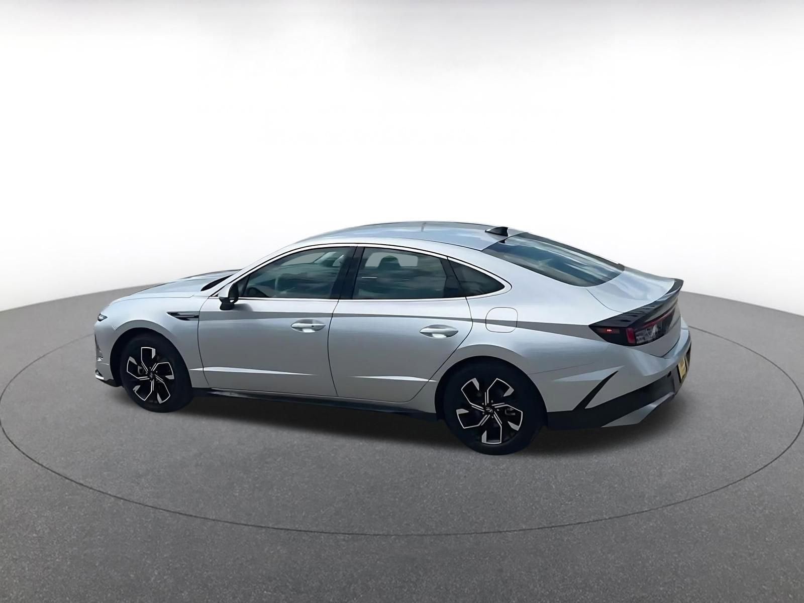 Thumbnail: 2025 Hyundai Sonata - 10