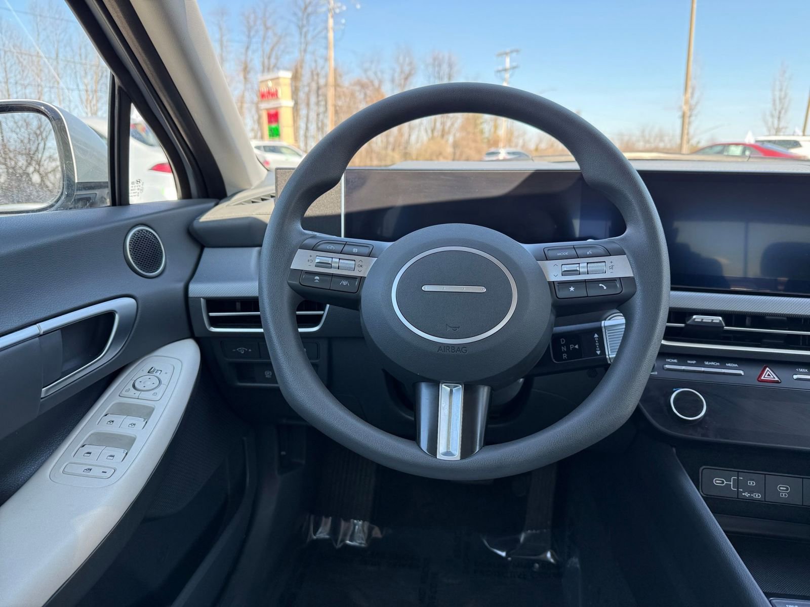 Thumbnail: 2025 Hyundai Sonata - 29