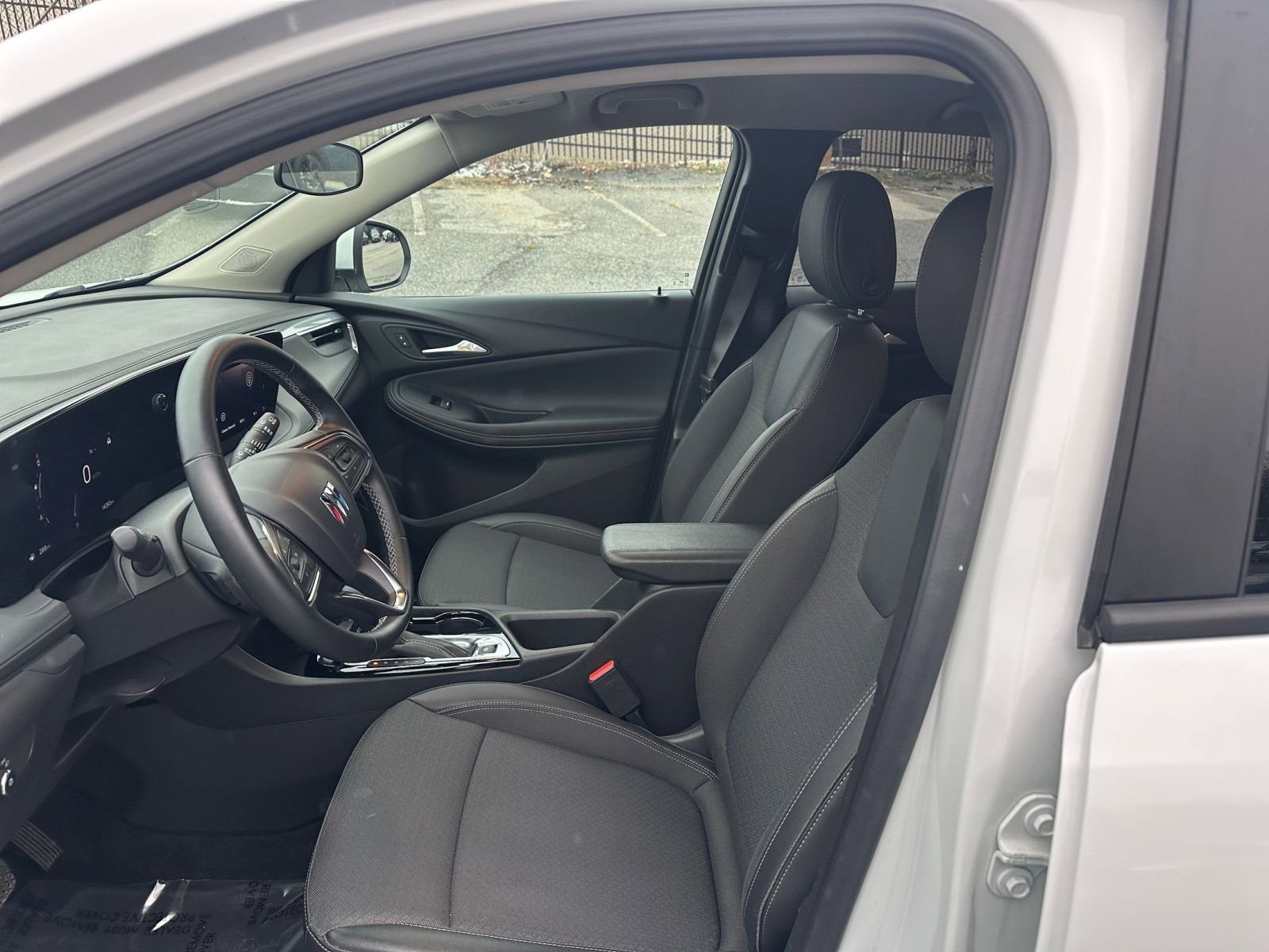 Thumbnail: 2025 Buick Encore GX - 24