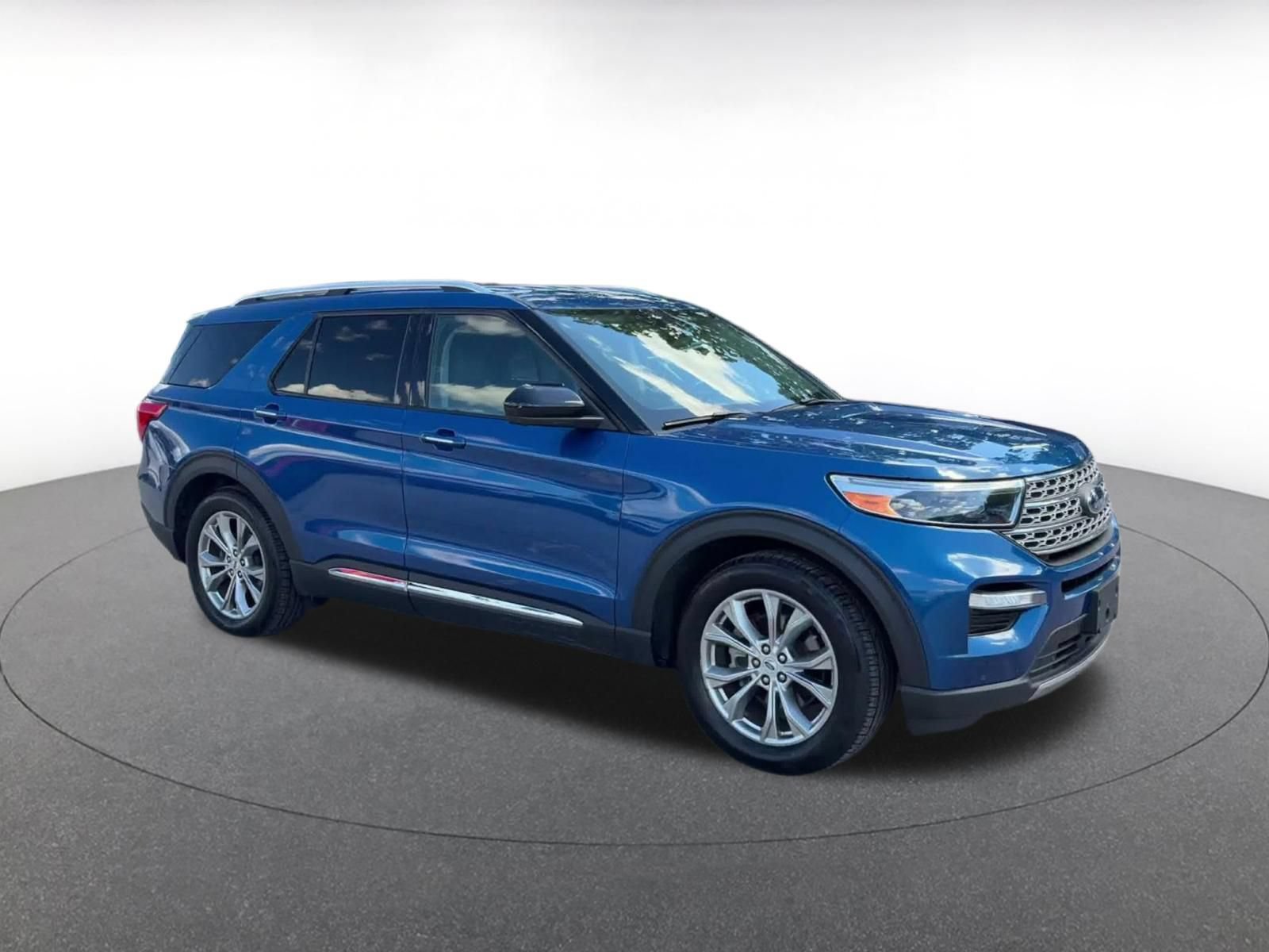 Thumbnail: 2023 Ford Explorer - 2