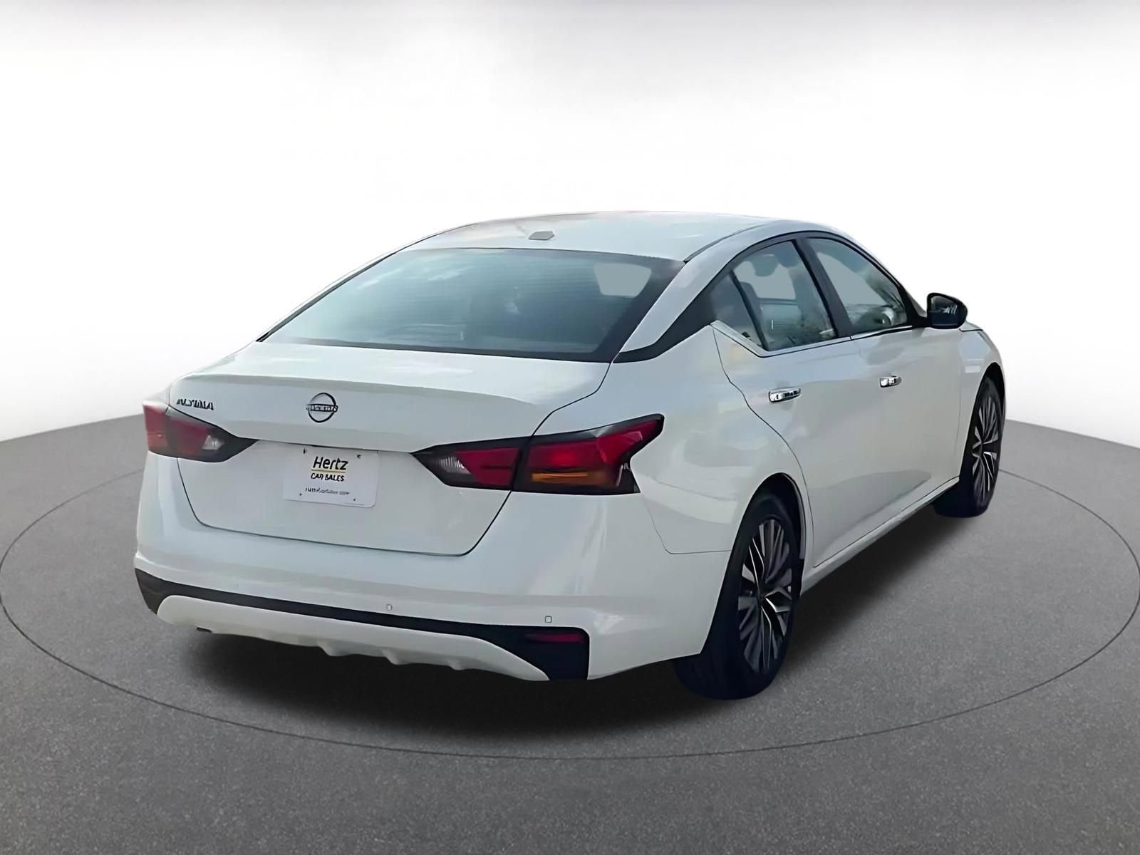 Thumbnail: 2025 Nissan Altima - 14