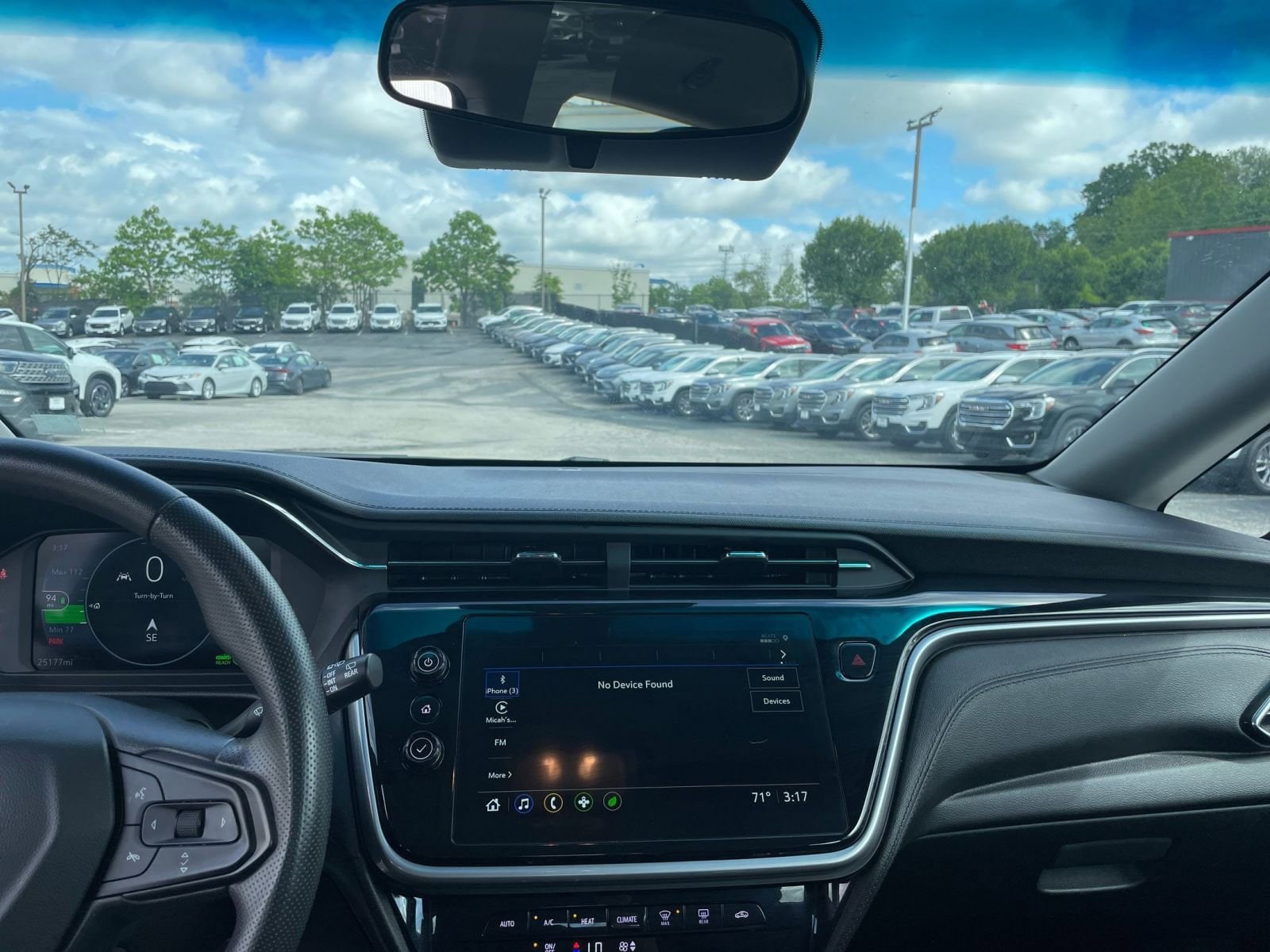 Thumbnail: 2023 Chevrolet Bolt EV - 21