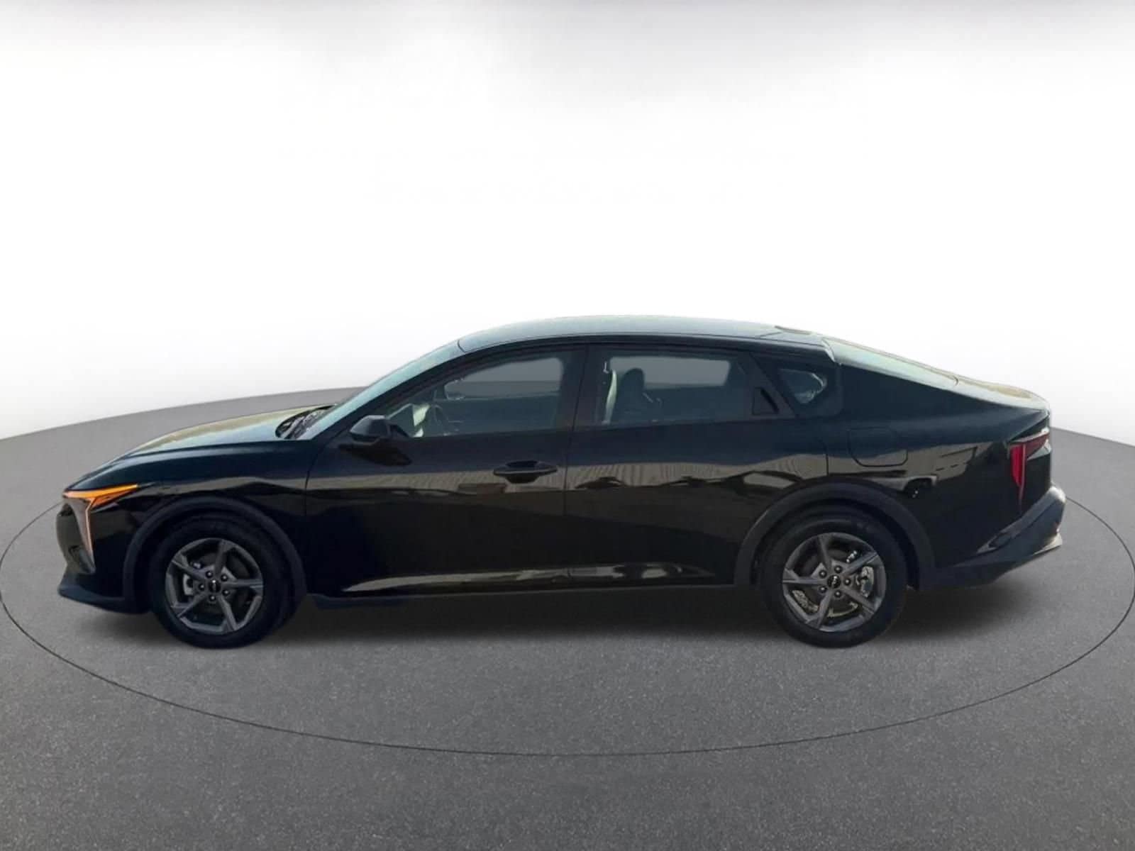 Thumbnail: 2025 Kia K4 - 9