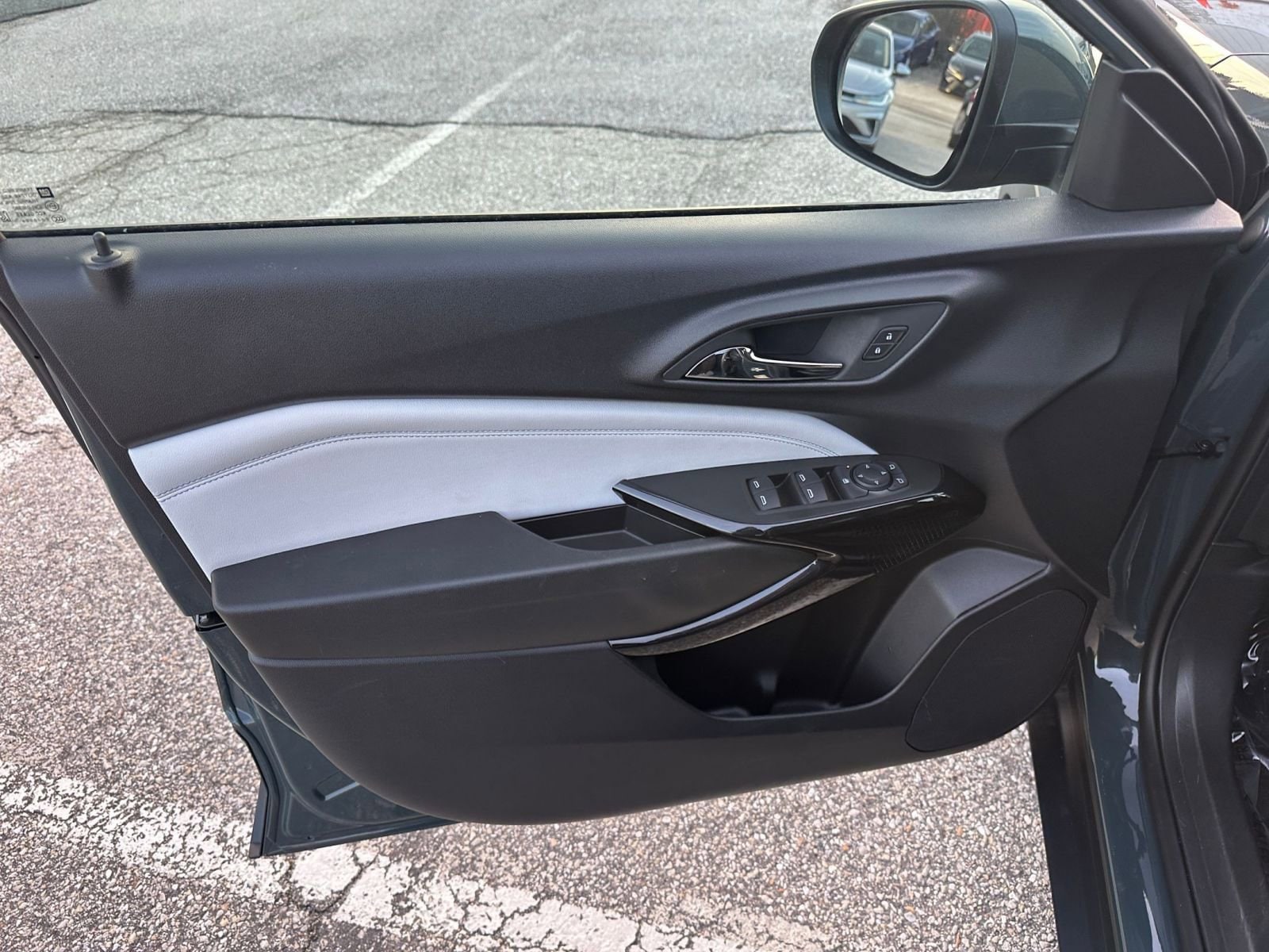 Thumbnail: 2025 Chevrolet Trax - 20