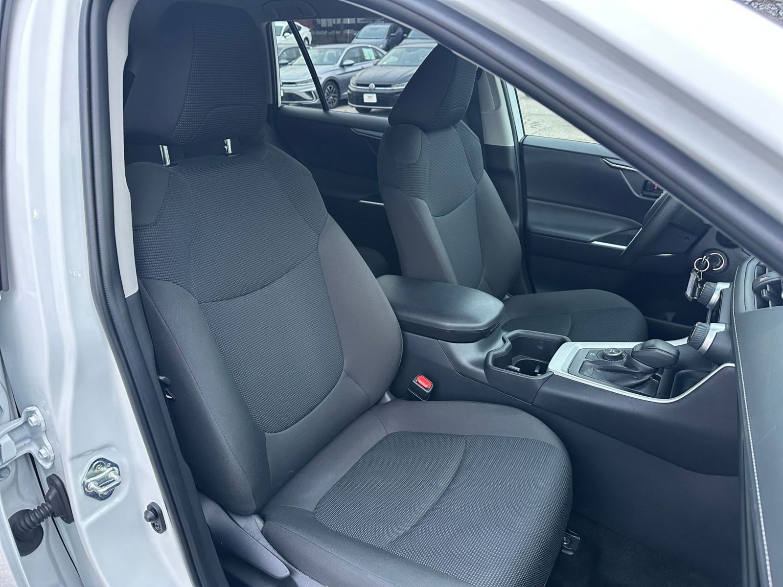 Thumbnail: 2025 Toyota RAV4 - 35