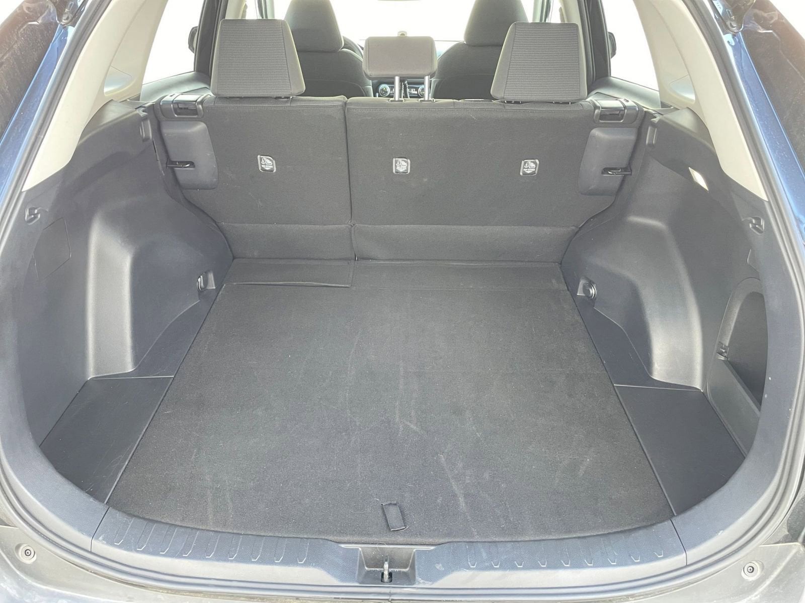 Thumbnail: 2025 Toyota RAV4 - 30