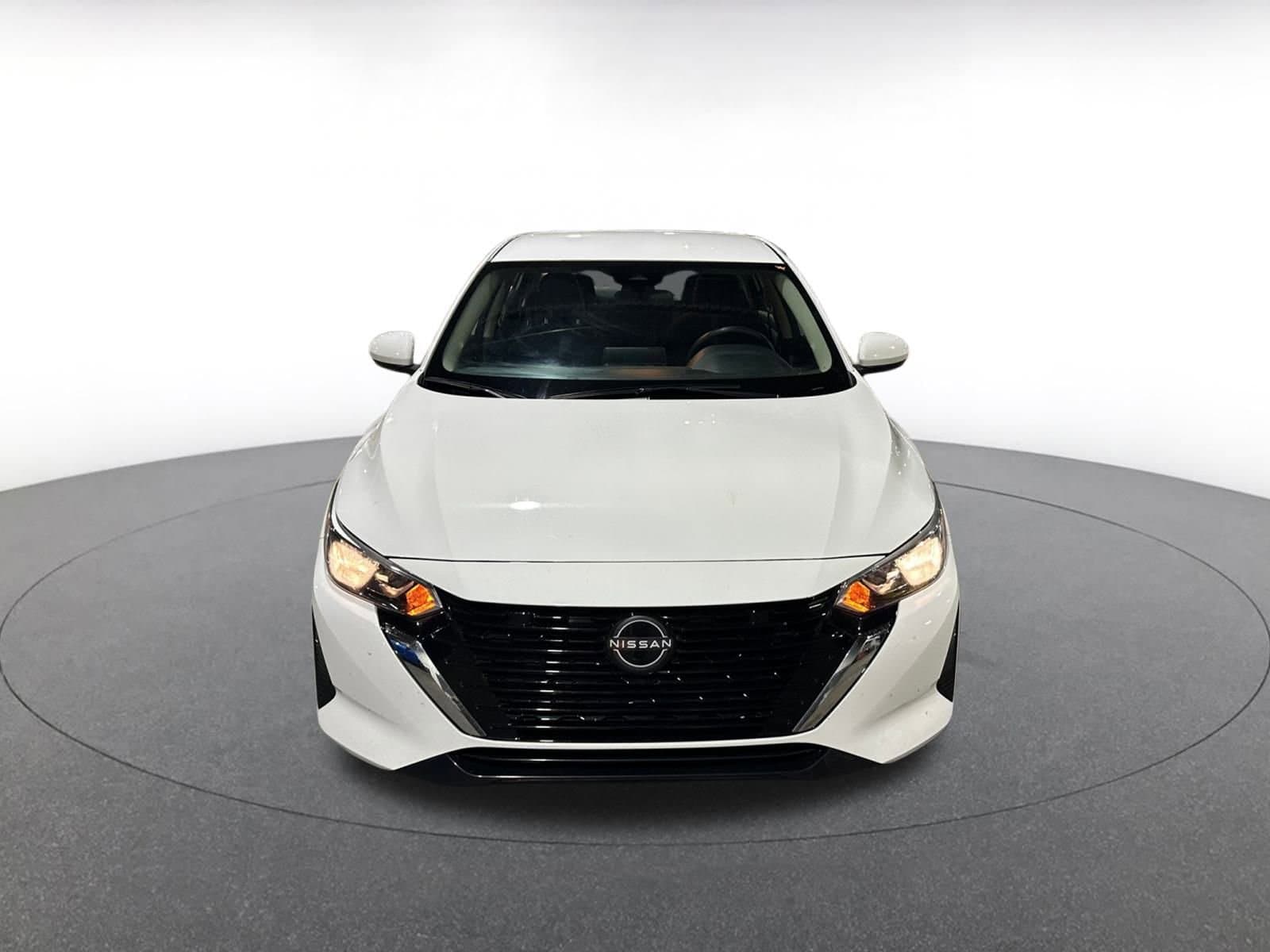 Thumbnail: 2024 Nissan Sentra - 2