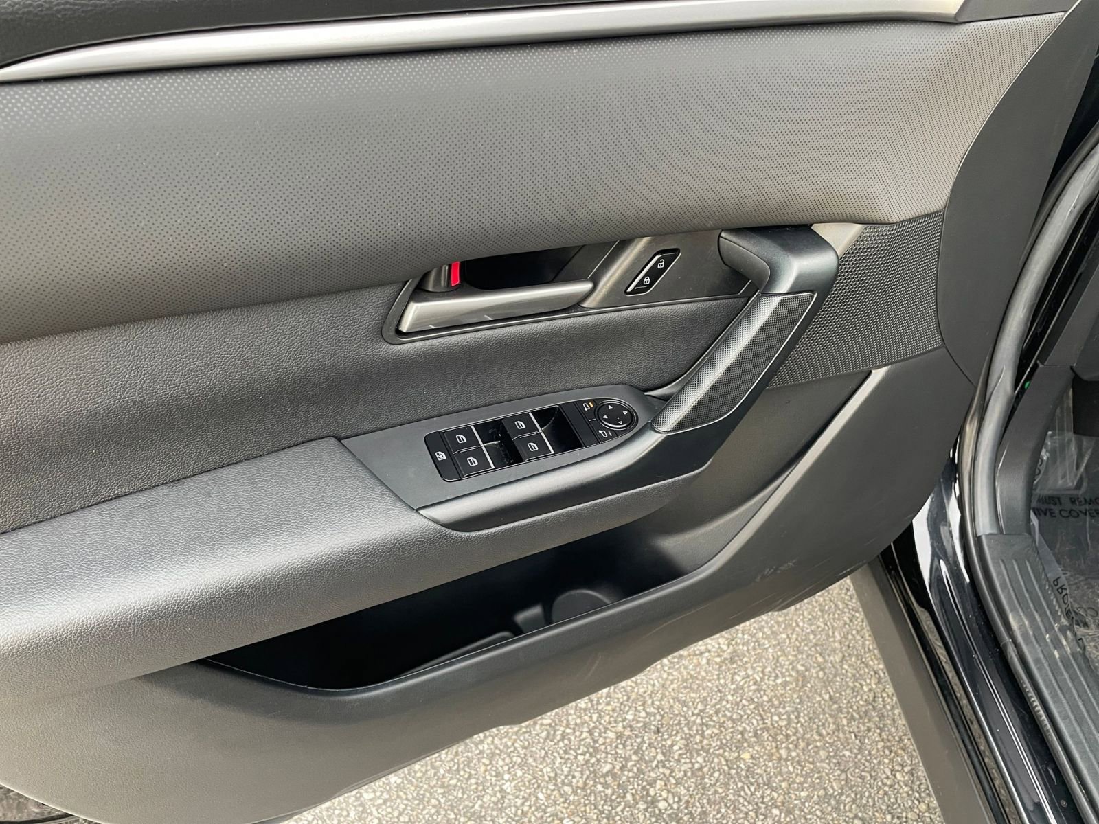 Thumbnail: 2025 Mazda CX-50 - 20