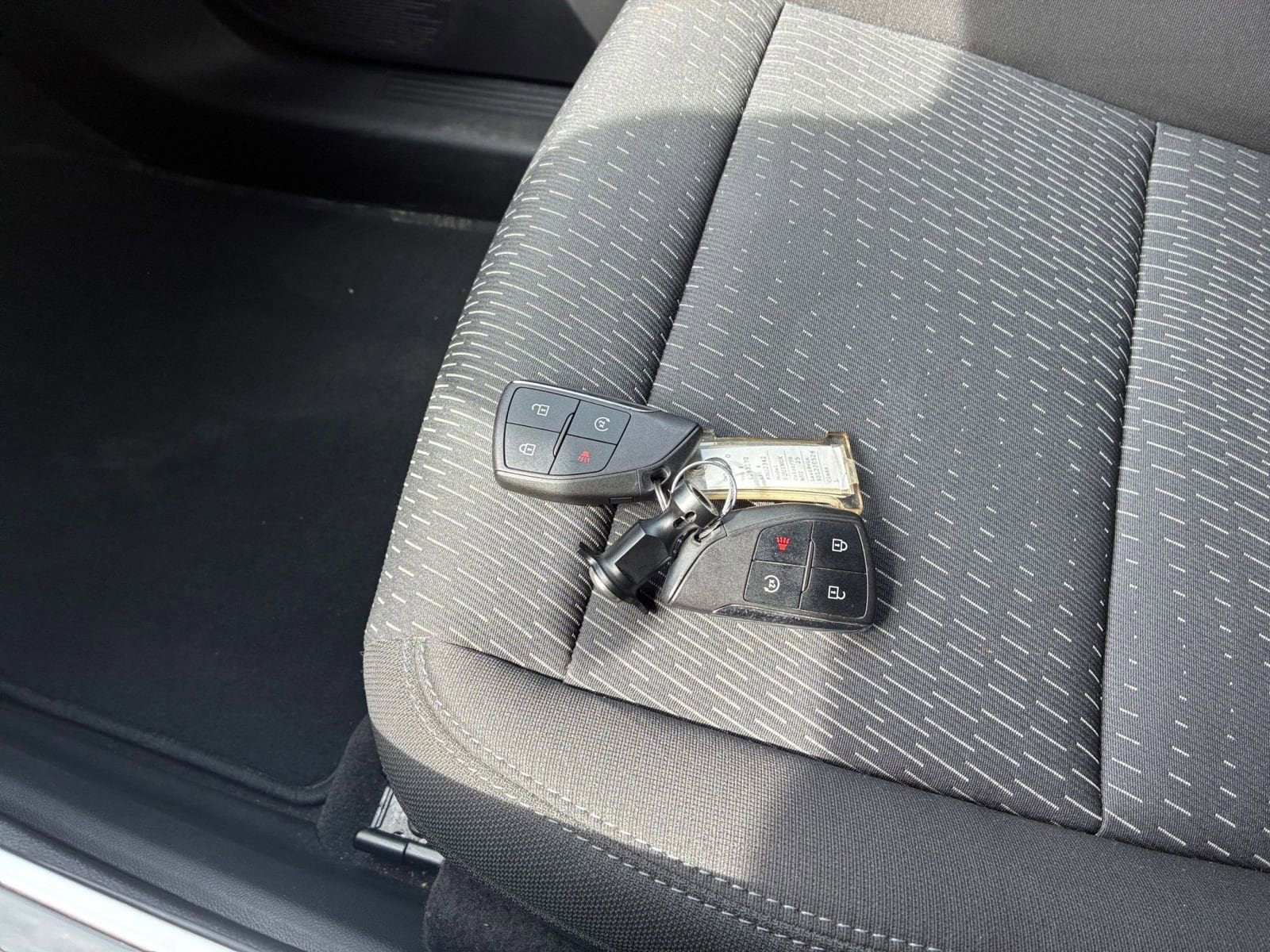 Thumbnail: 2025 Chevrolet Equinox - 18