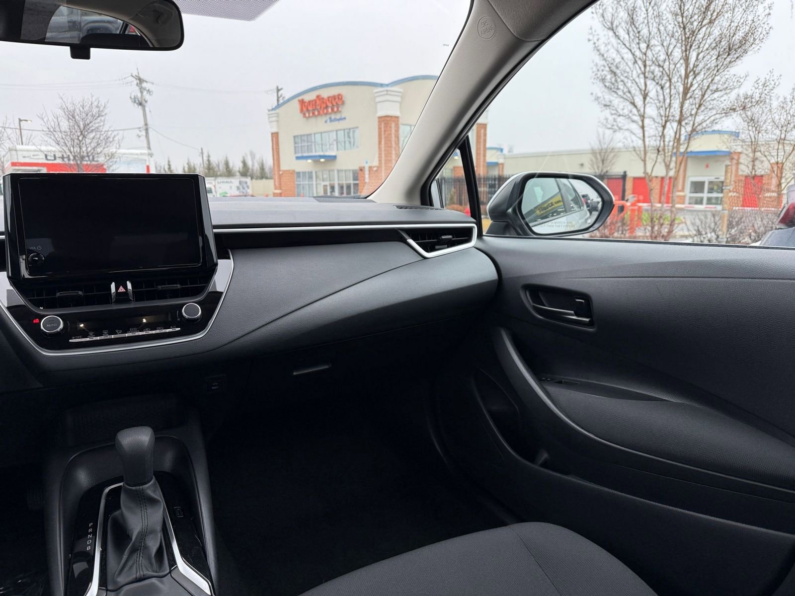 Thumbnail: 2025 Toyota Corolla - 35