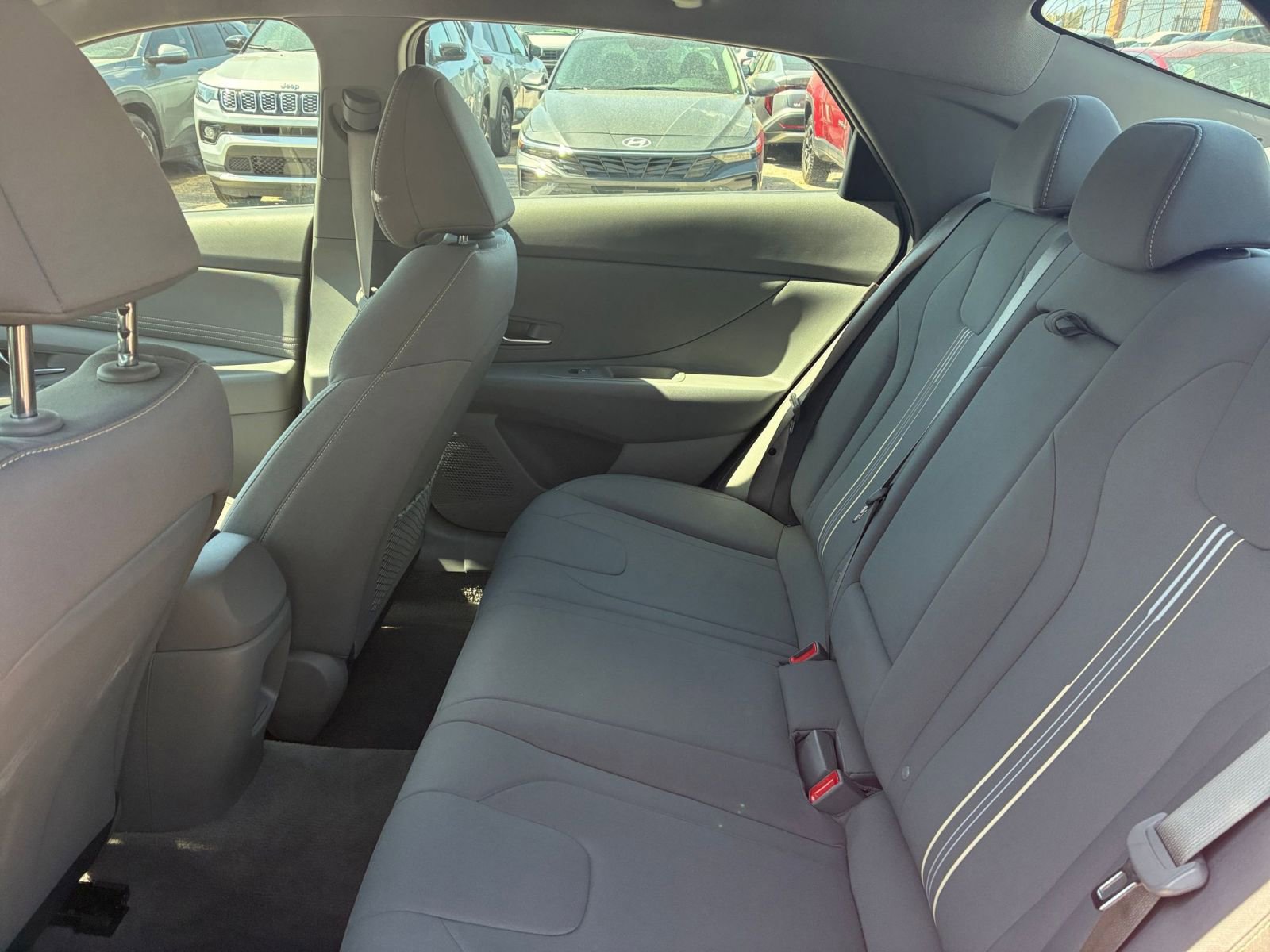 Thumbnail: 2025 Hyundai Elantra - 21