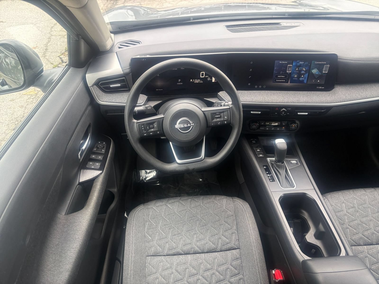 Thumbnail: 2026 Nissan Kicks - 30