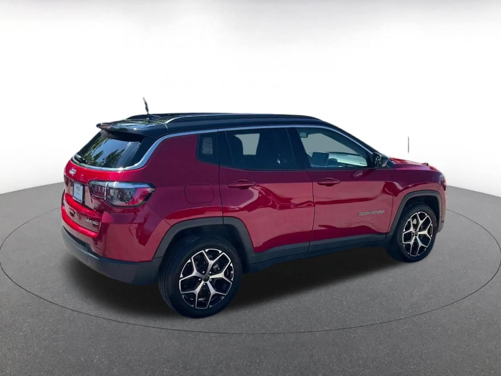 Thumbnail: 2025 Jeep Compass - 14