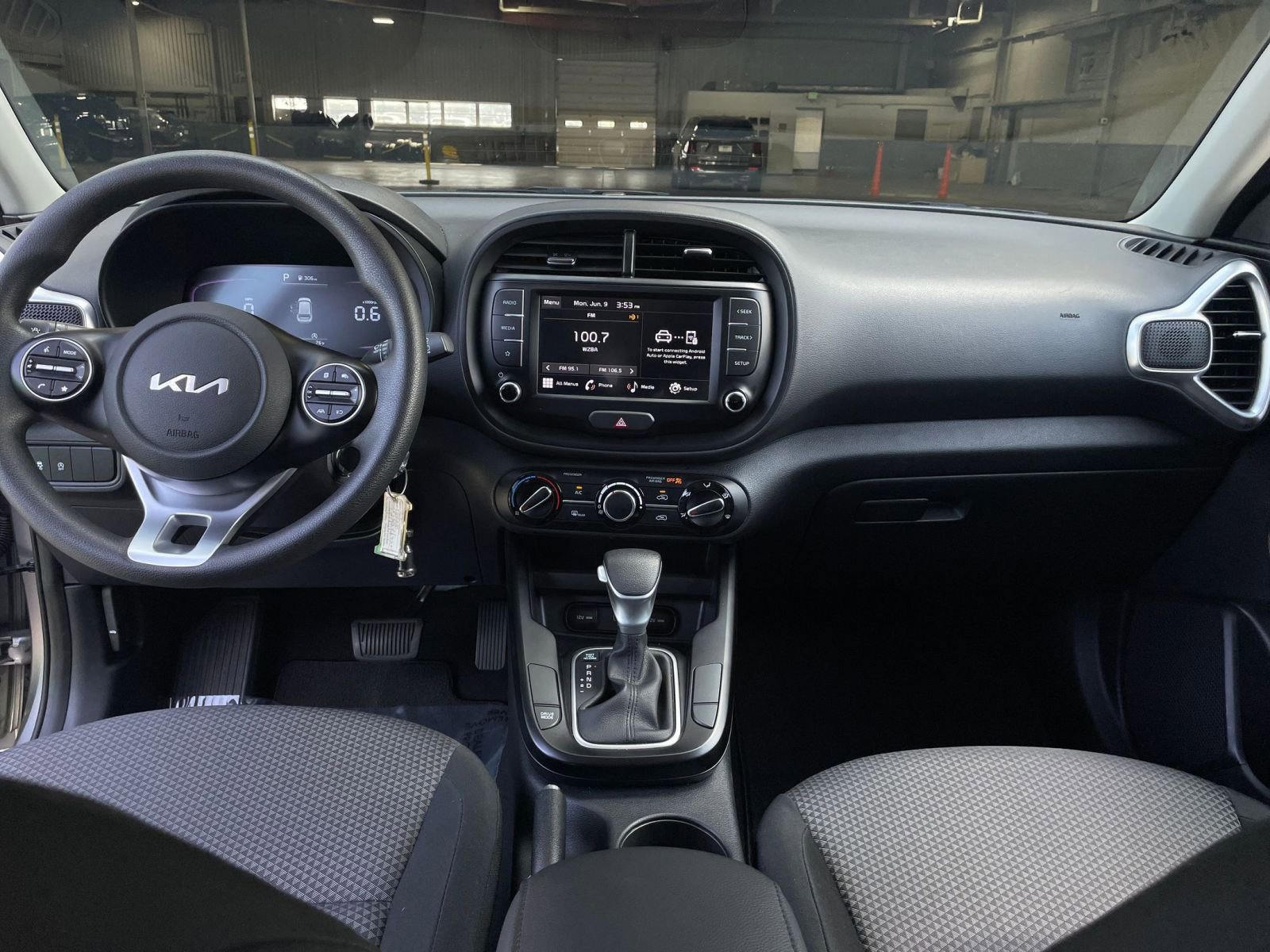 2024 Kia Soul LX 31