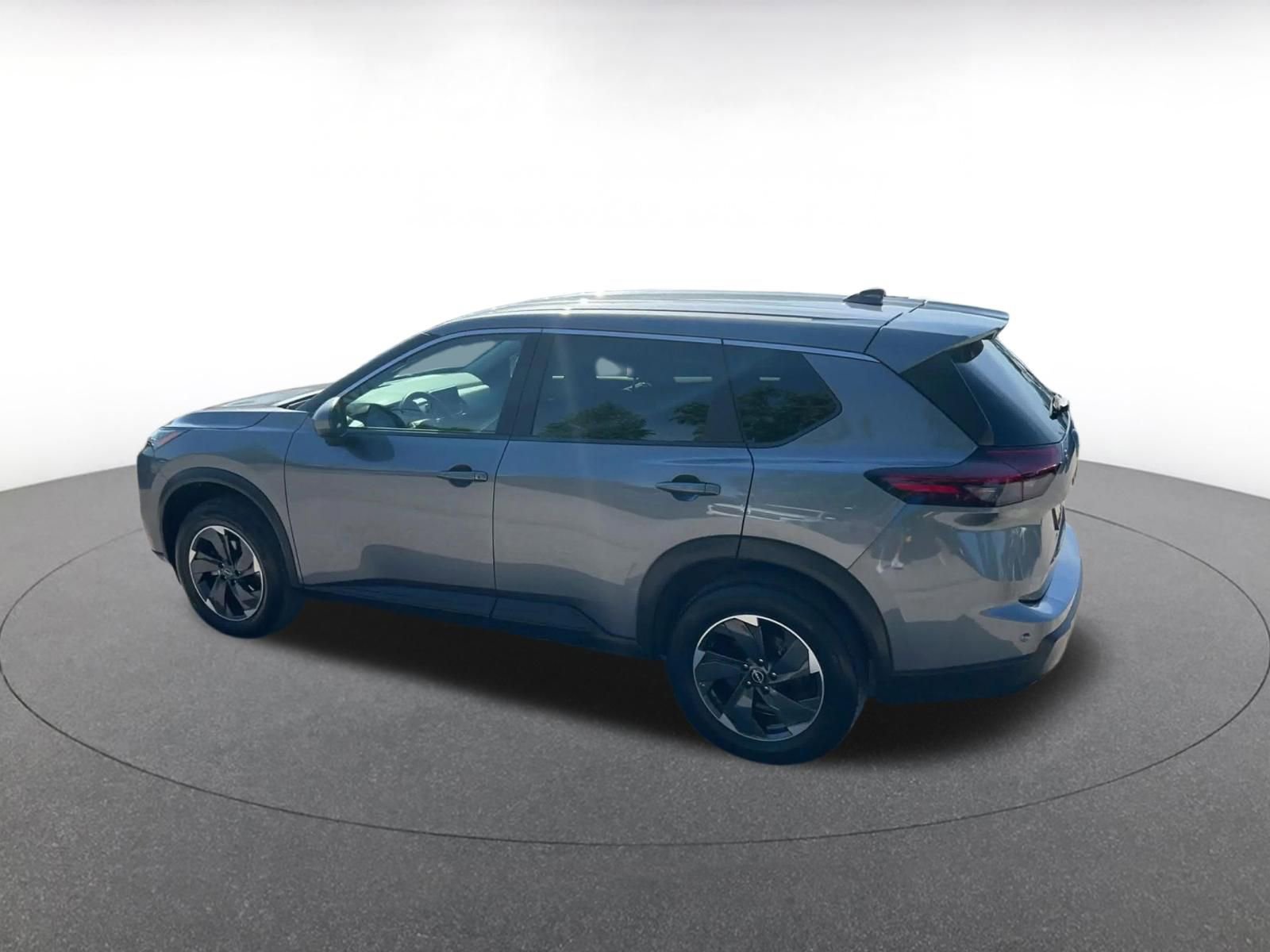 Thumbnail: 2025 Nissan Rogue - 10