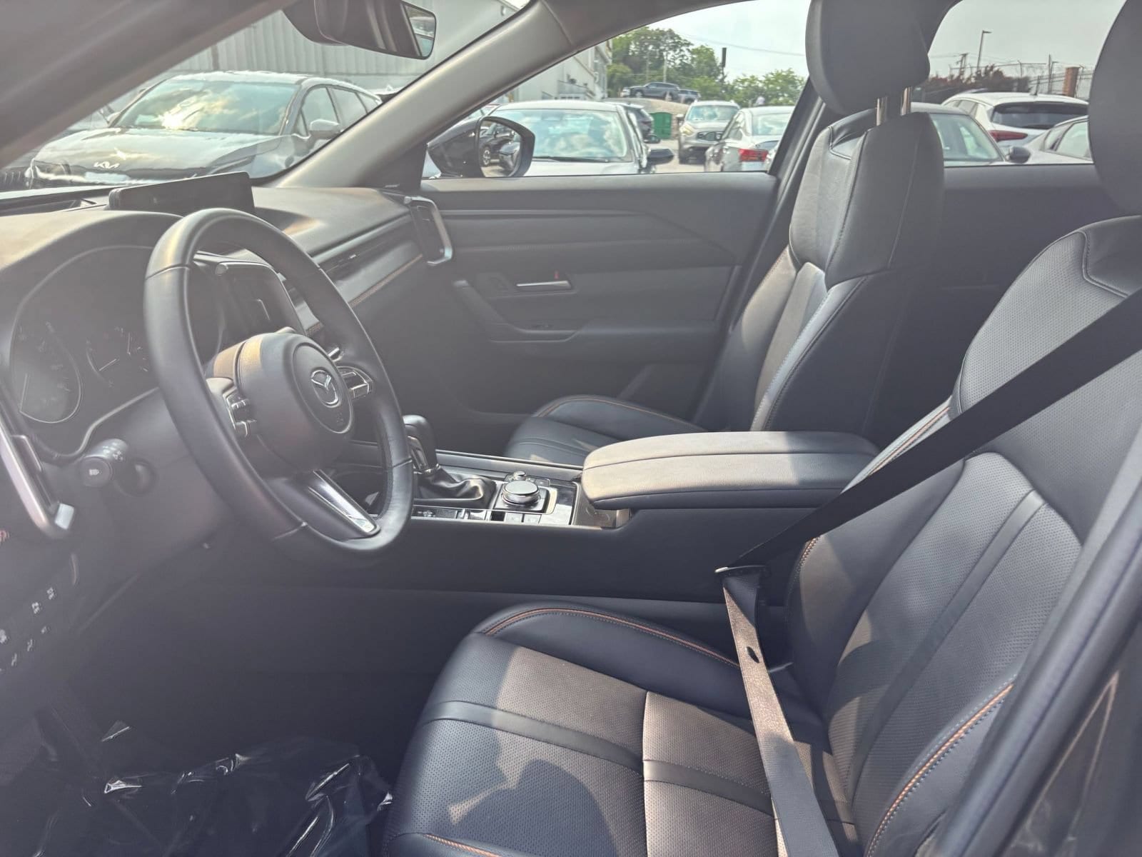 Thumbnail: 2026 Mazda CX-50 - 27