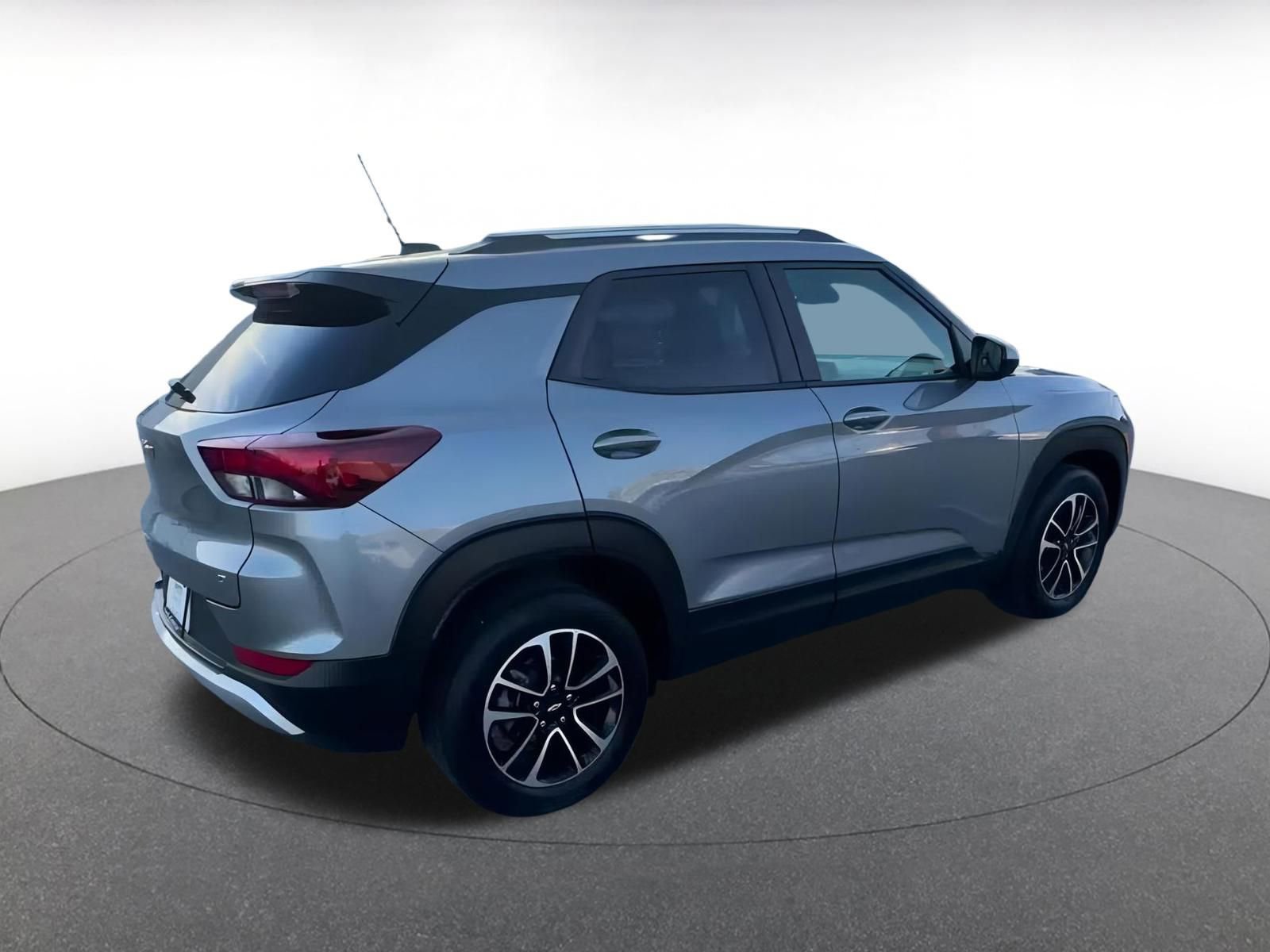 Thumbnail: 2025 Chevrolet TrailBlazer - 14