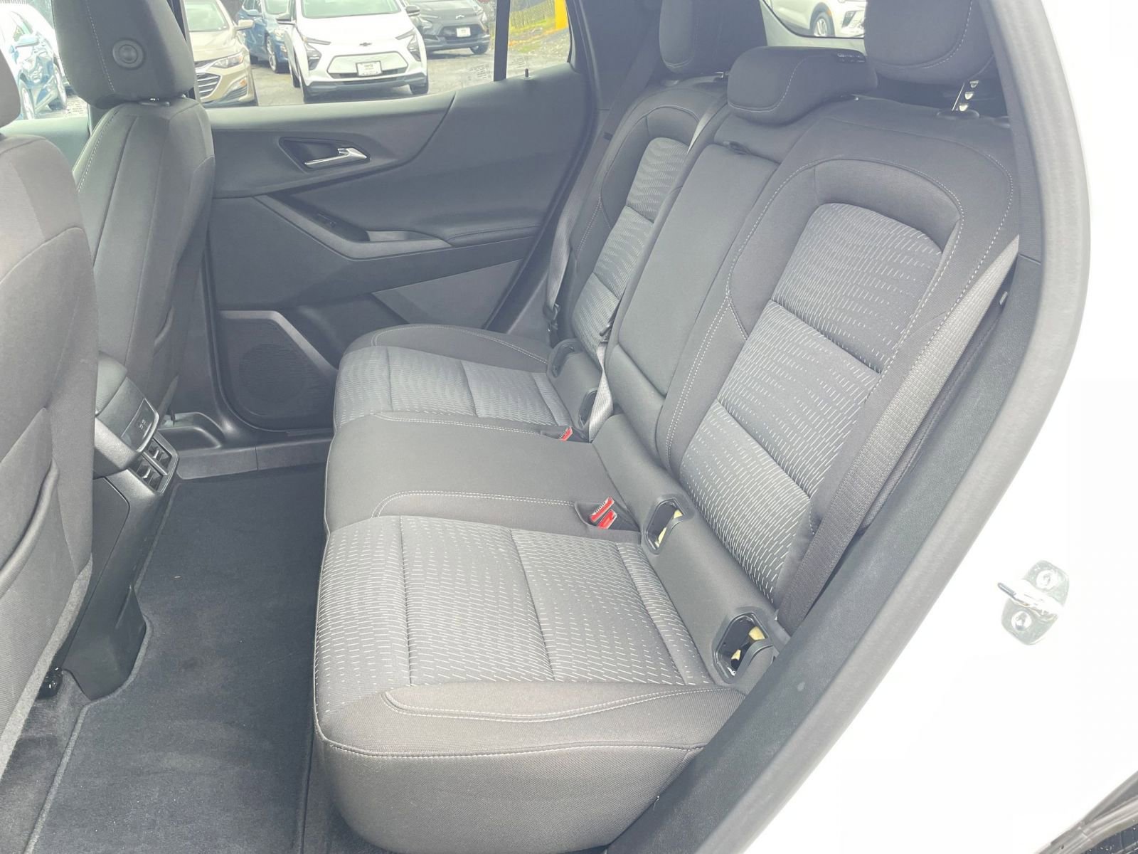 Thumbnail: 2025 Chevrolet Equinox - 24