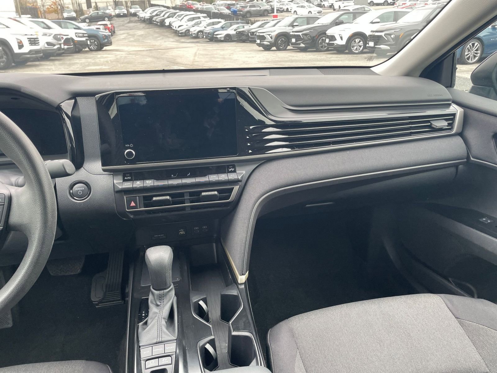 Thumbnail: 2025 Toyota Camry - 34