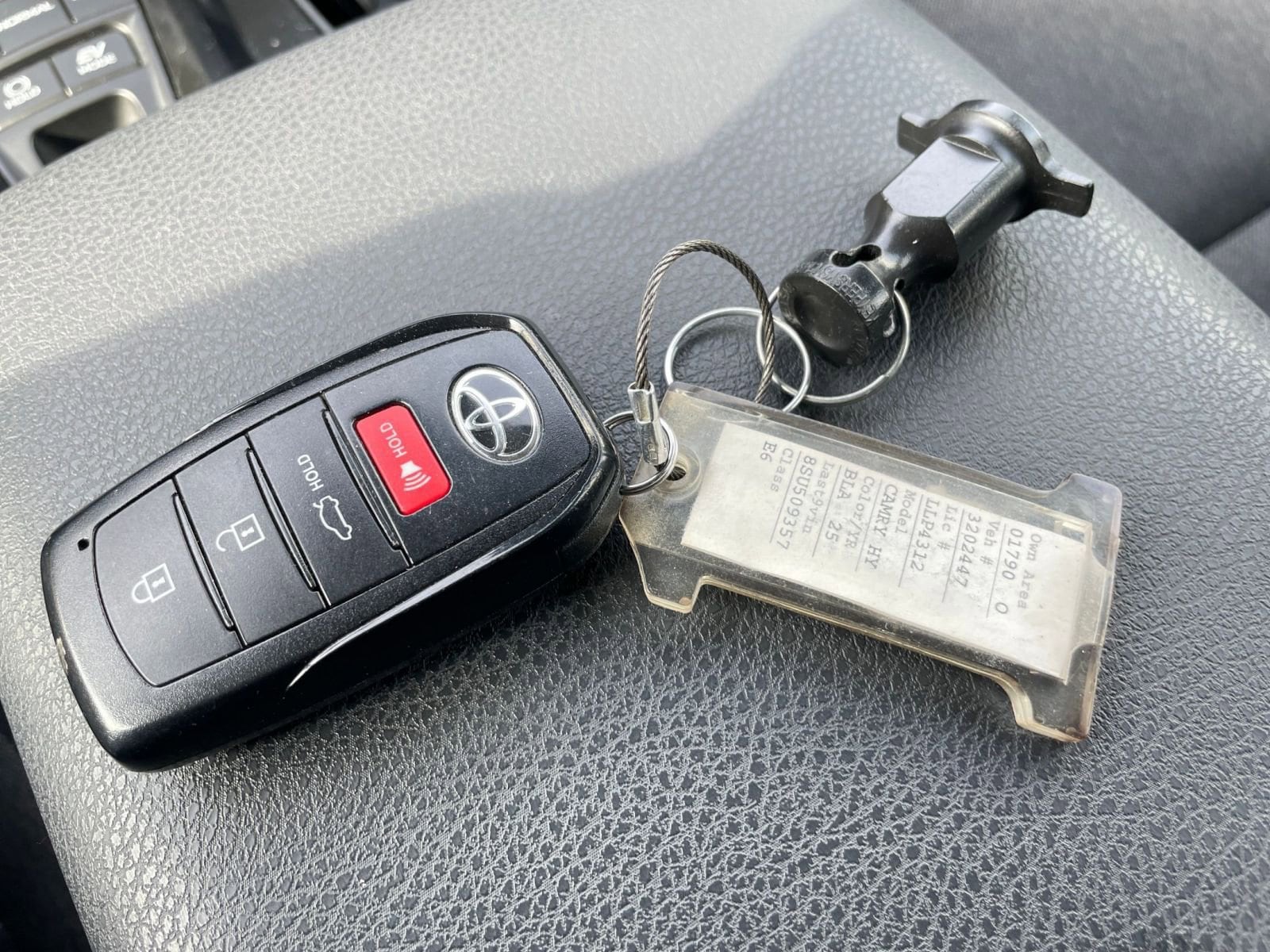 Thumbnail: 2025 Toyota Camry - 22