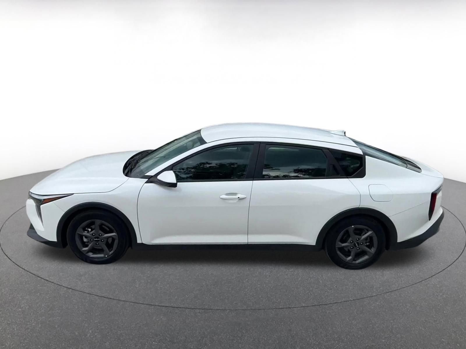 Thumbnail: 2025 Kia K4 - 9