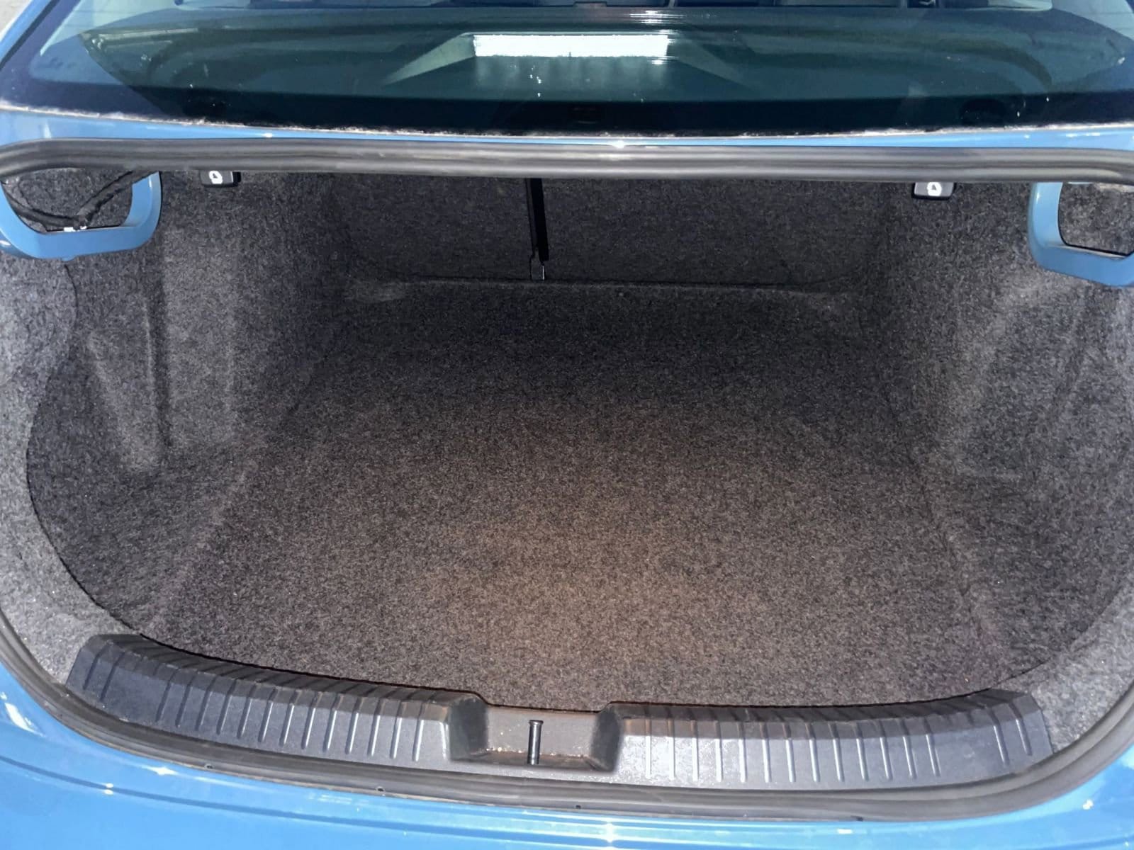 Thumbnail: 2025 Volkswagen Jetta - 30