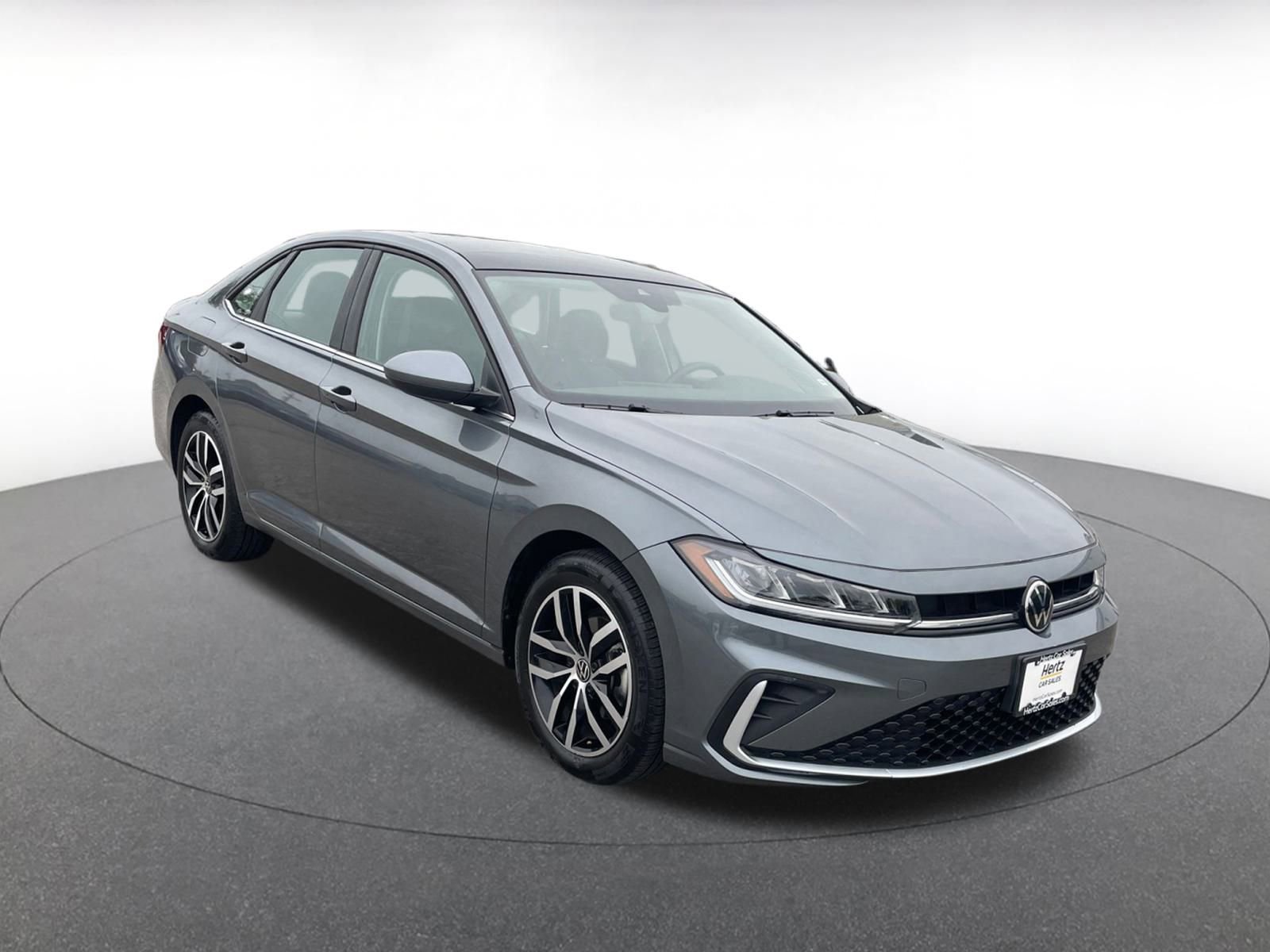 Thumbnail: 2025 Volkswagen Jetta - 1