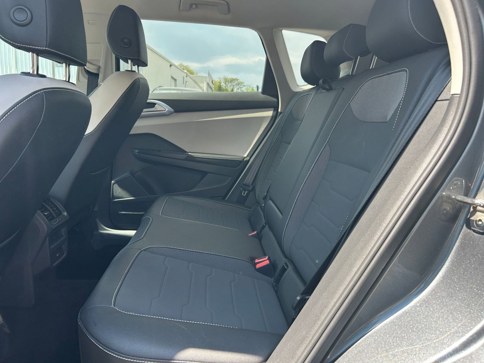 Thumbnail: 2025 Volkswagen Taos - 21