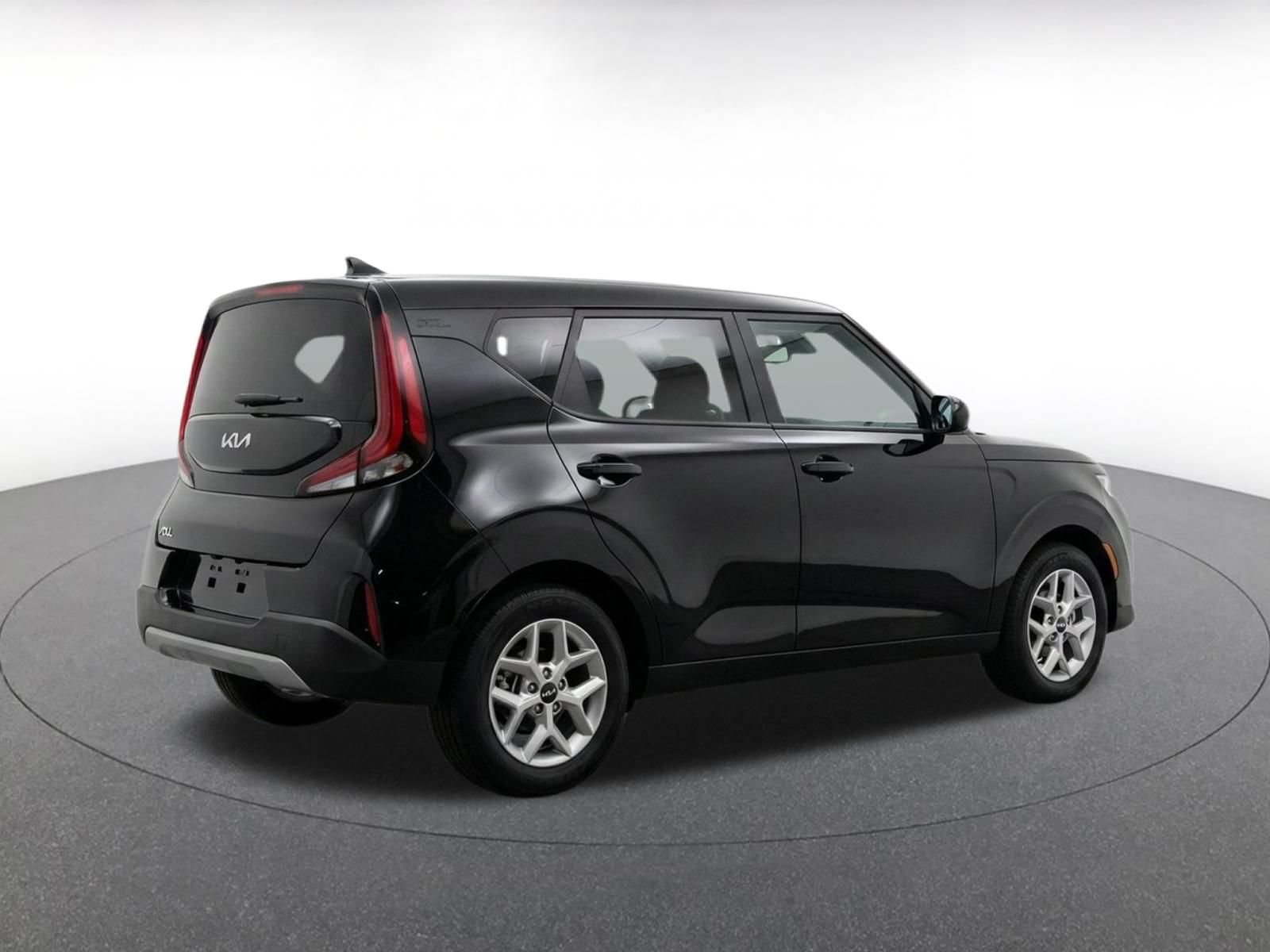 Thumbnail: 2025 Kia Soul - 11