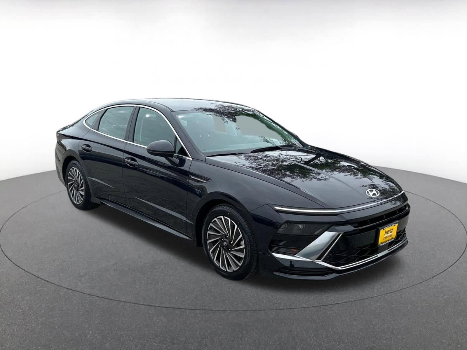 Thumbnail: 2025 Hyundai Sonata - 1