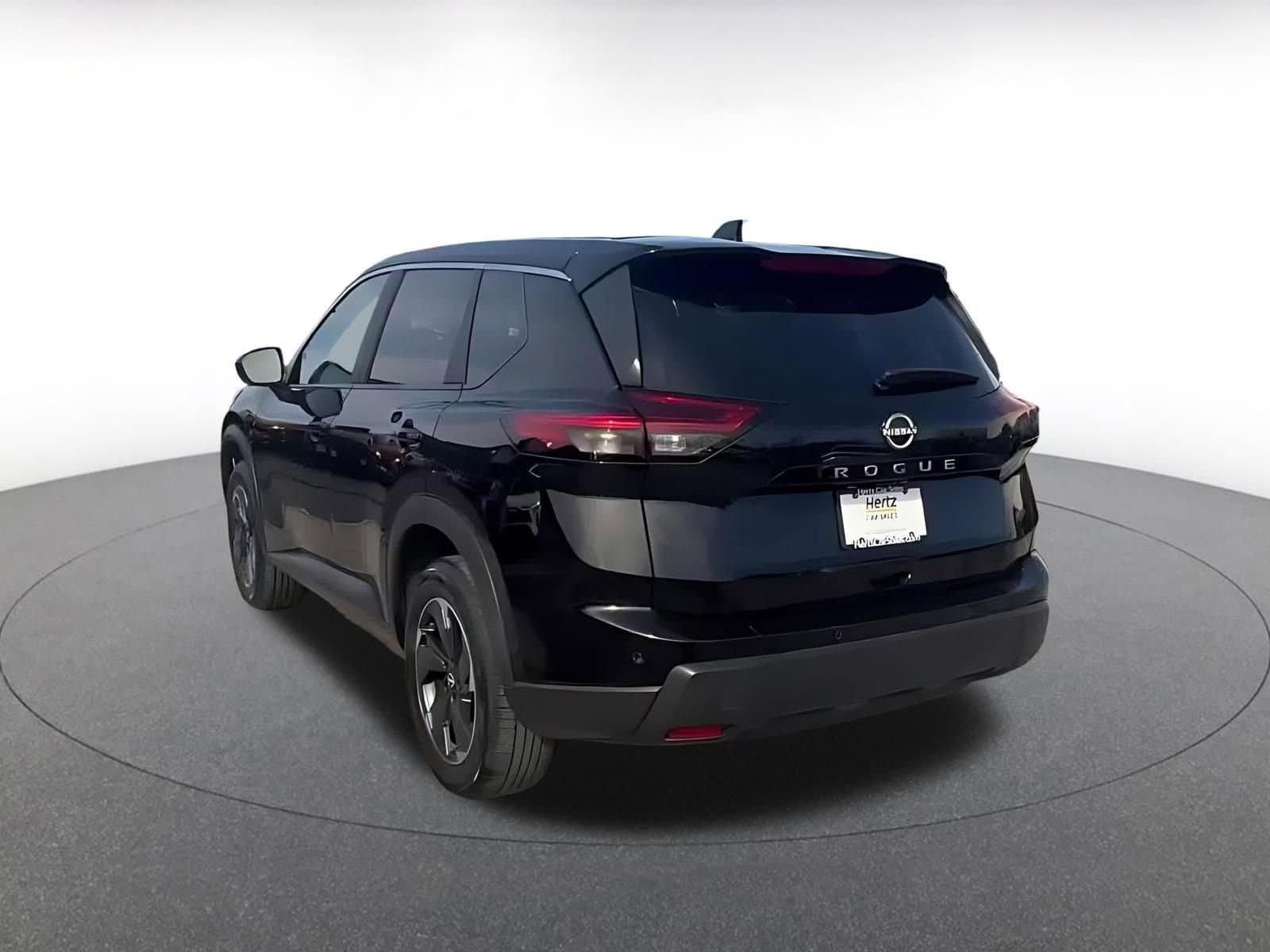 Thumbnail: 2025 Nissan Rogue - 11