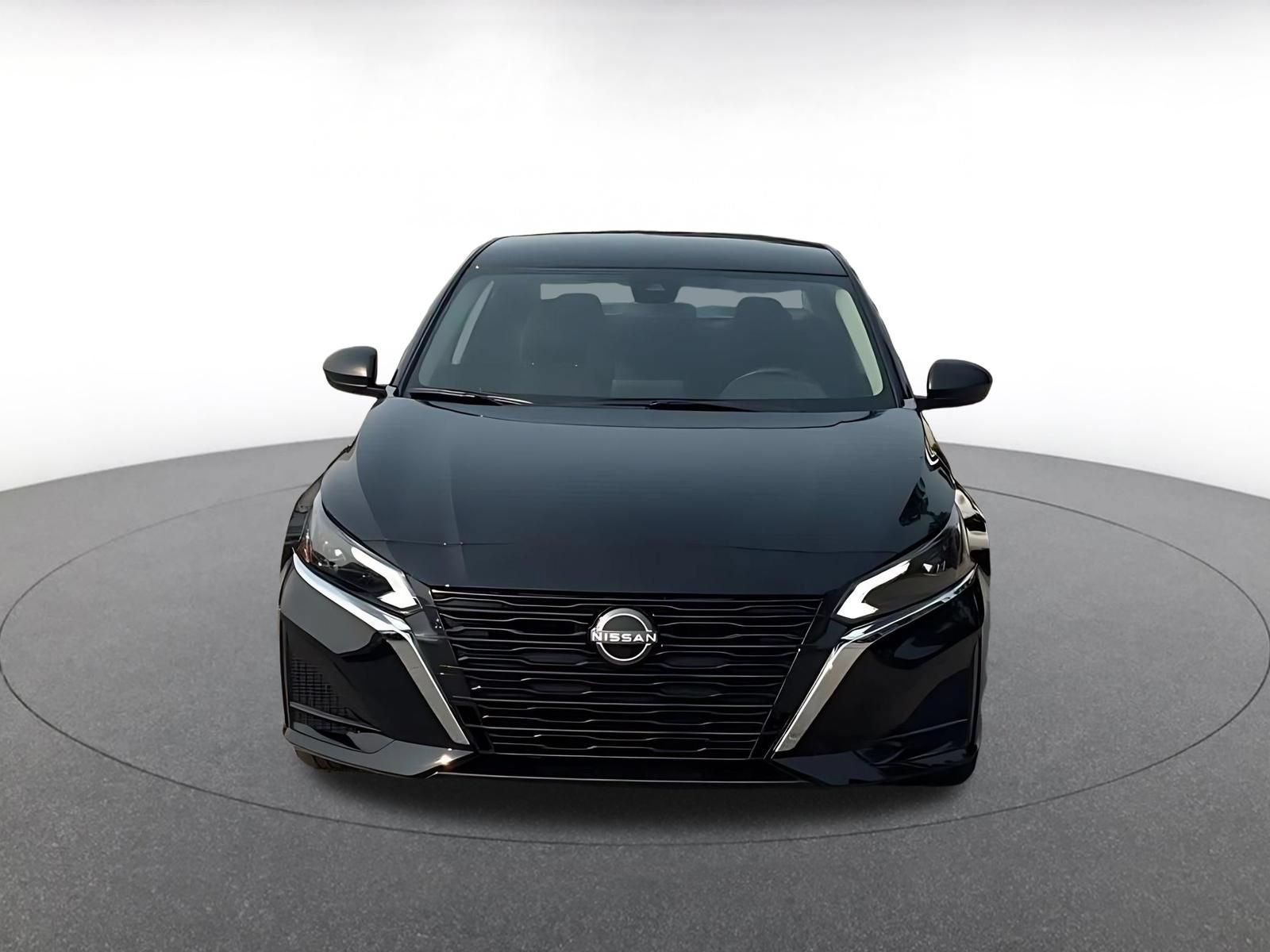 Thumbnail: 2025 Nissan Altima - 4