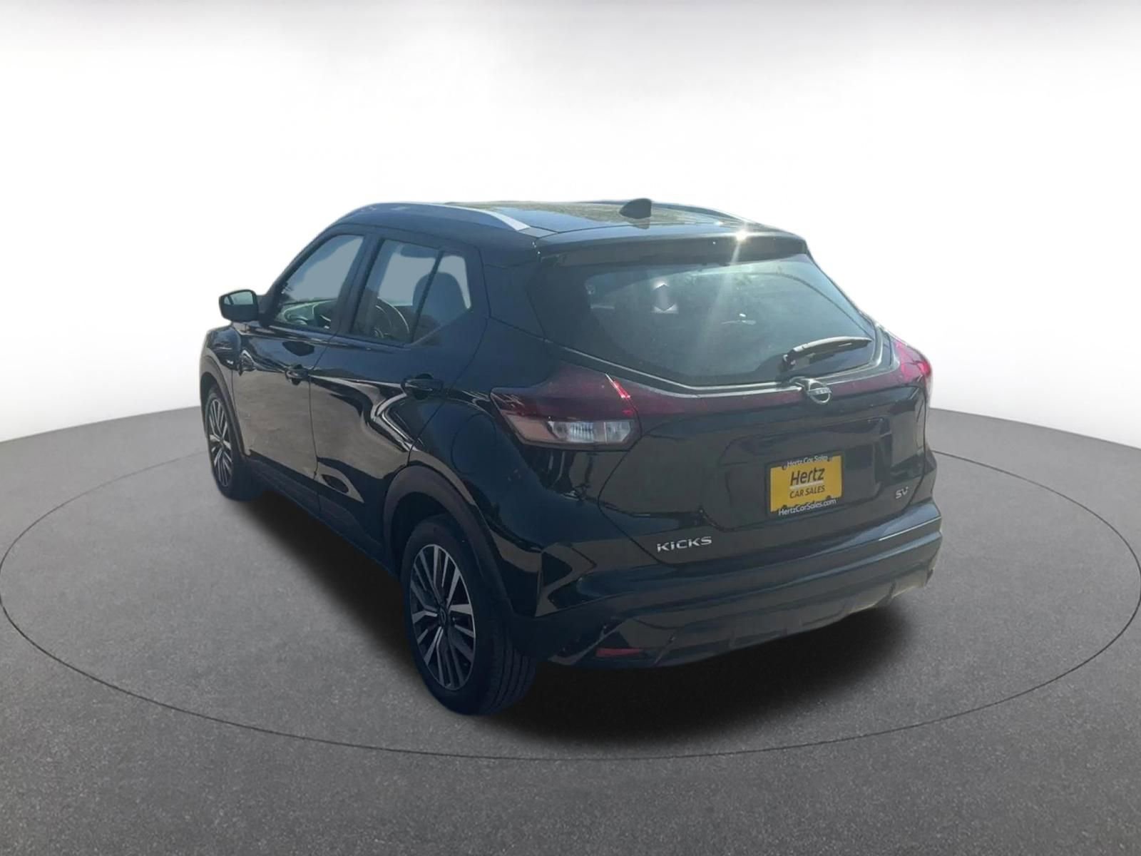 Thumbnail: 2024 Nissan Kicks - 11