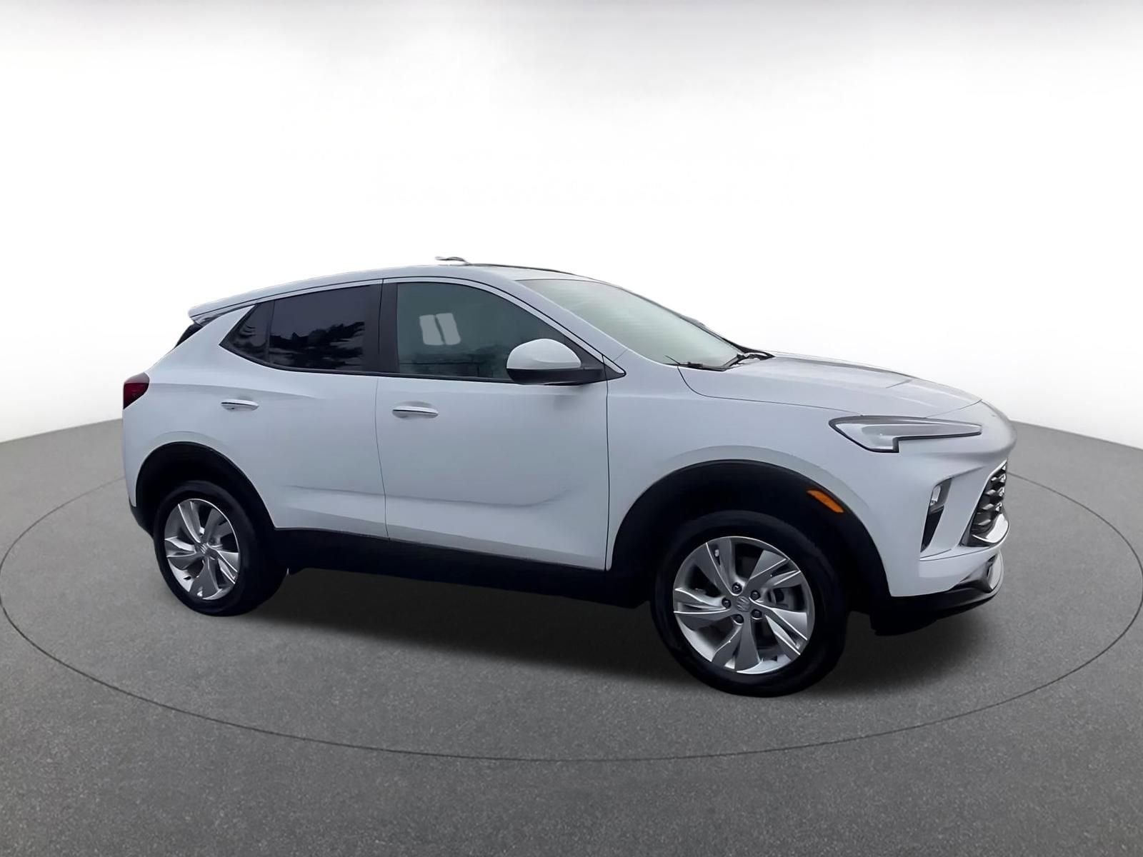 Thumbnail: 2025 Buick Encore GX - 2