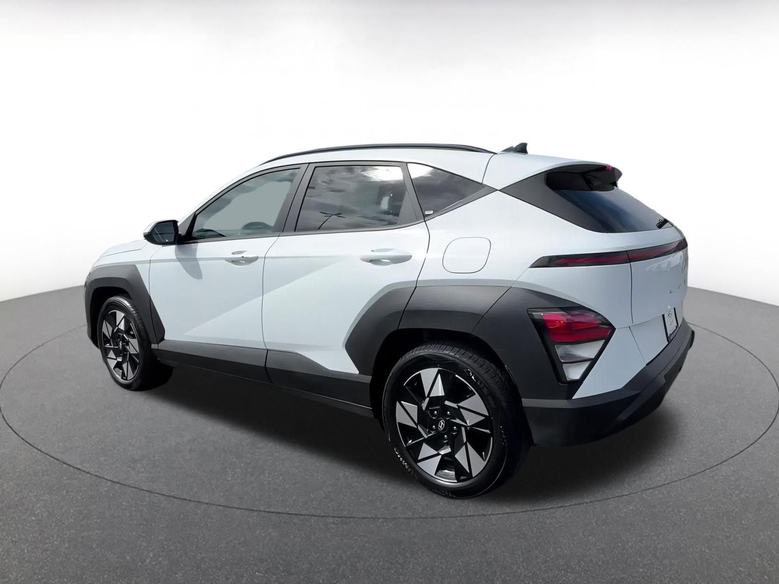2024 Hyundai Kona SEL 10