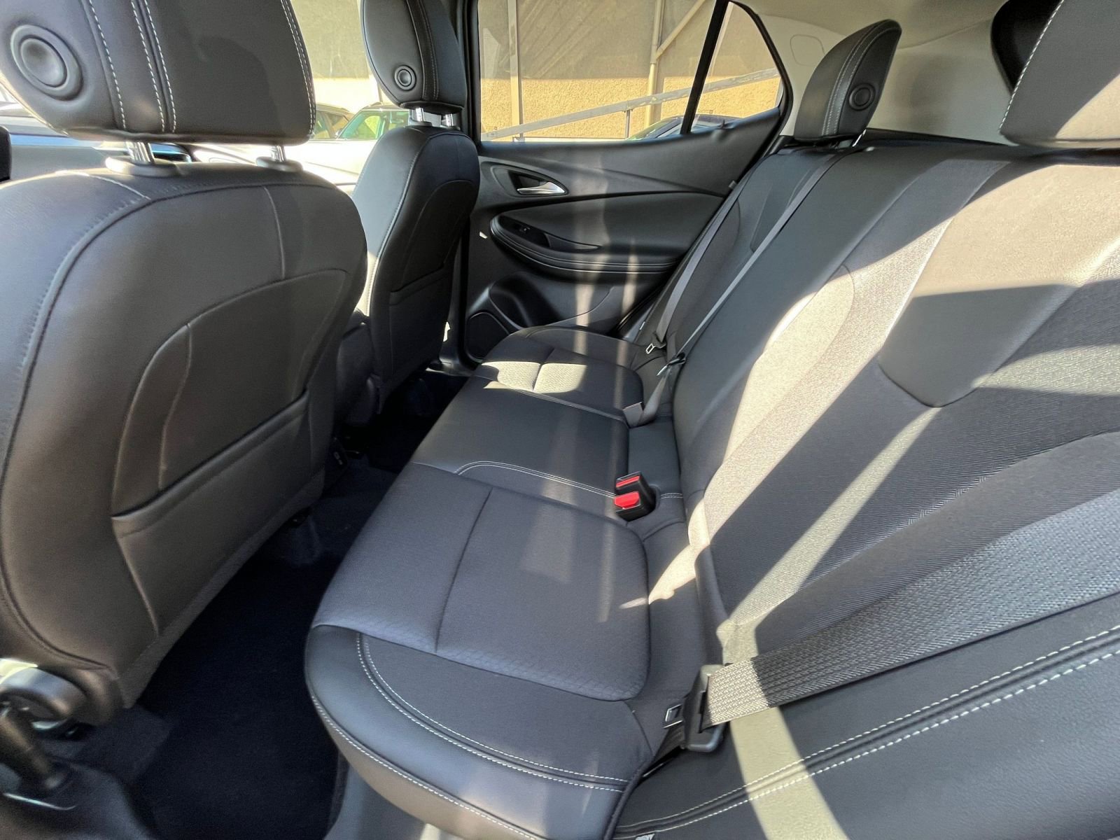 Thumbnail: 2025 Buick Encore GX - 27