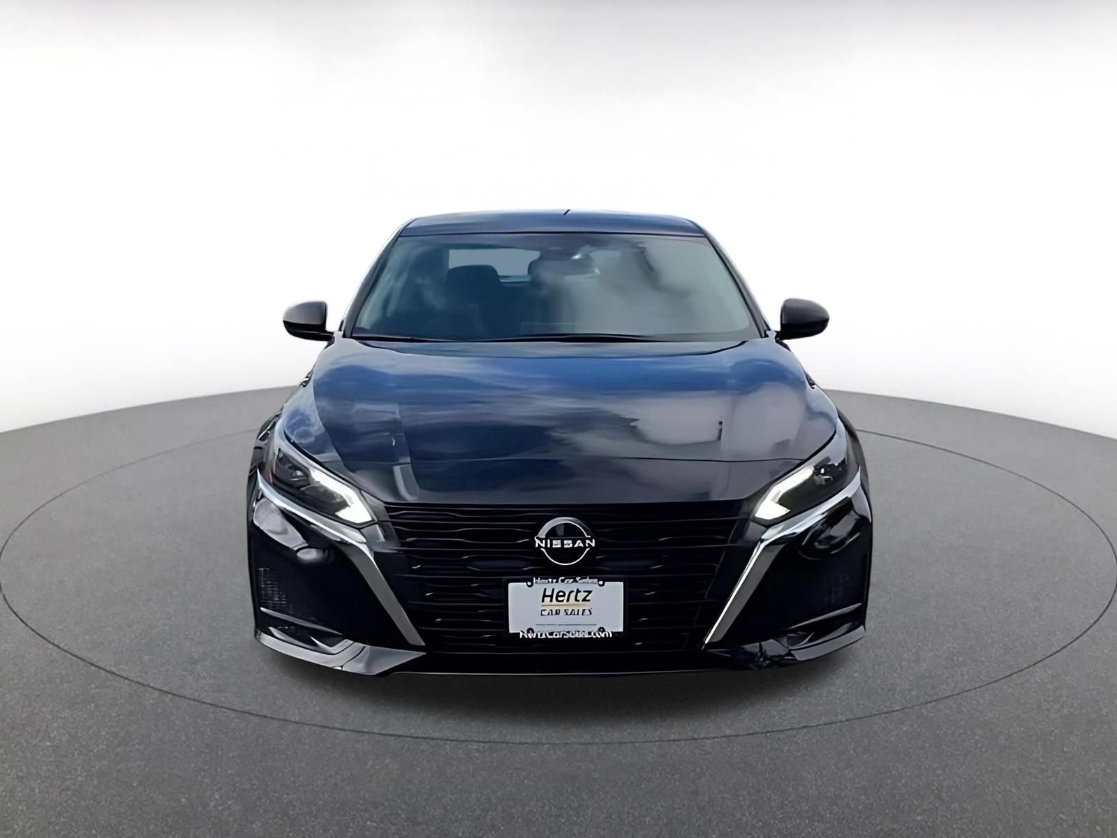 Thumbnail: 2025 Nissan Altima - 4