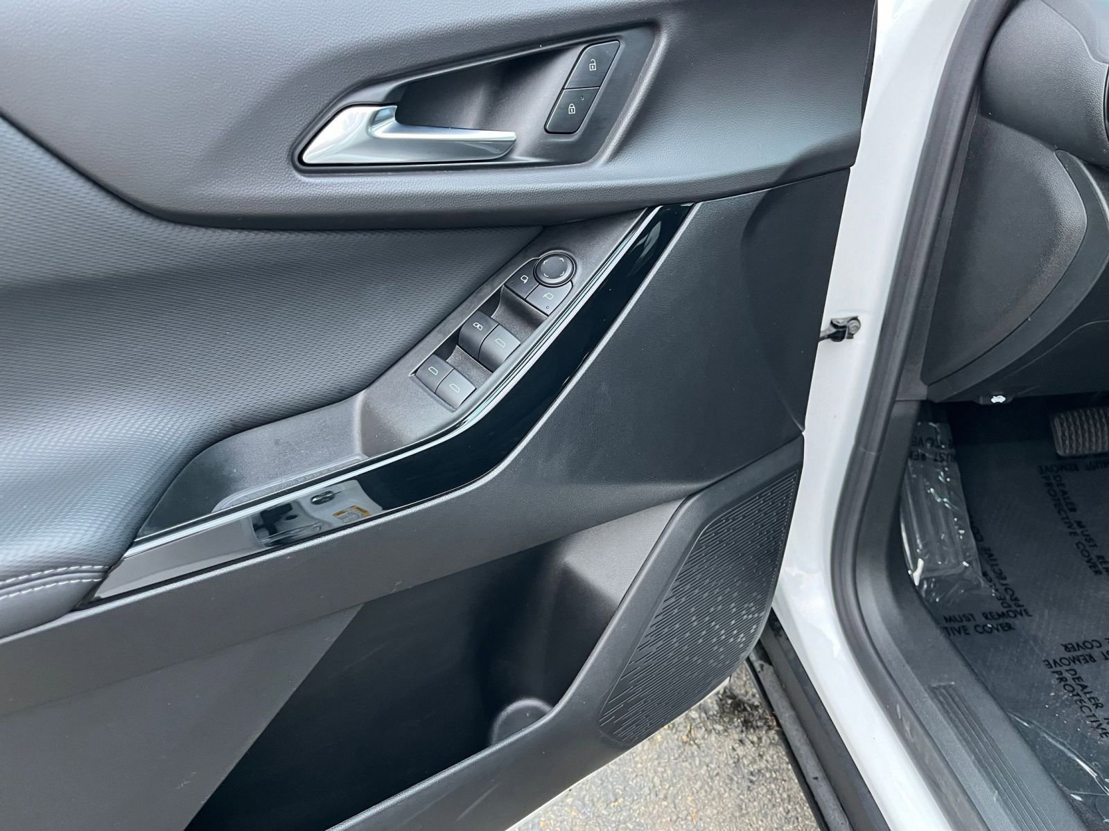 Thumbnail: 2025 Chevrolet Equinox - 20