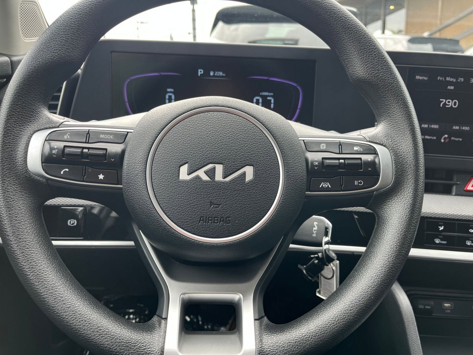 Thumbnail: 2025 Kia Sportage - 28