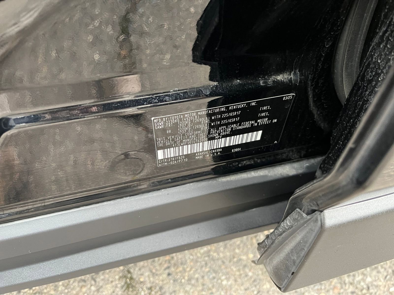 Thumbnail: 2025 Toyota RAV4 - 29