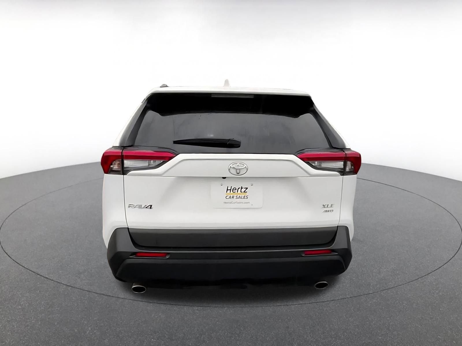 Thumbnail: 2025 Toyota RAV4 - 12