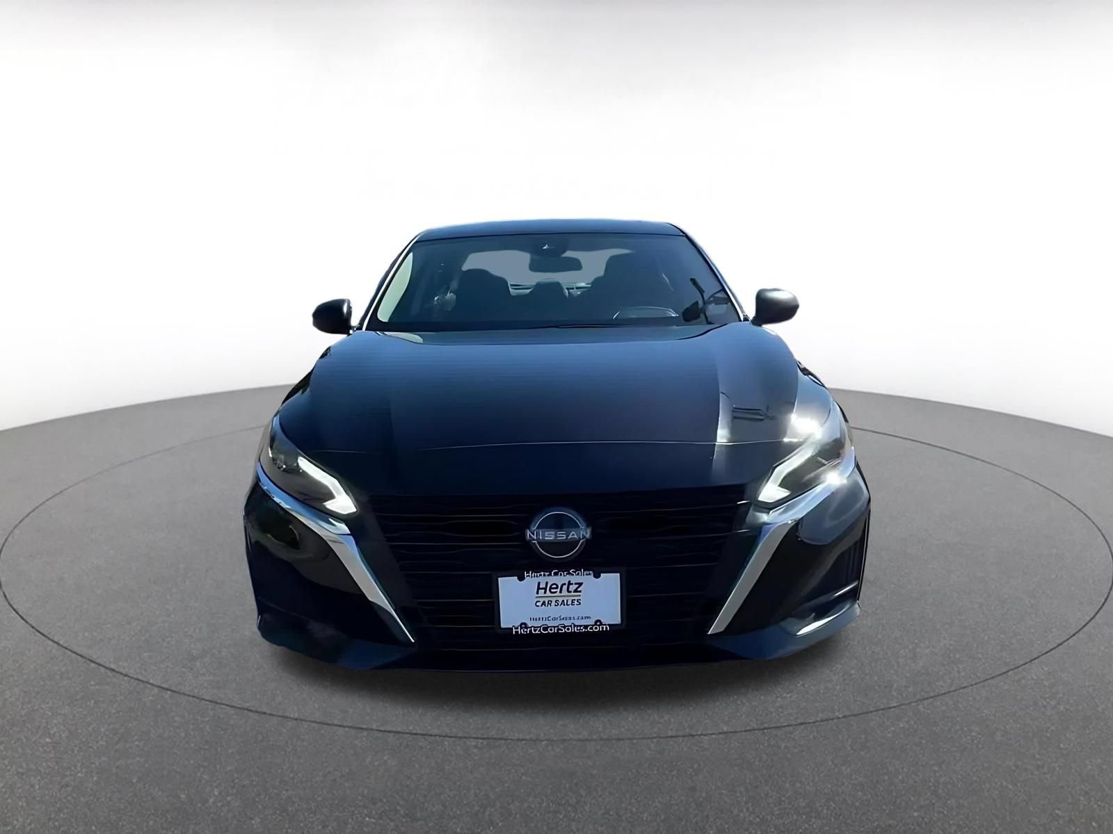 Thumbnail: 2025 Nissan Altima - 4