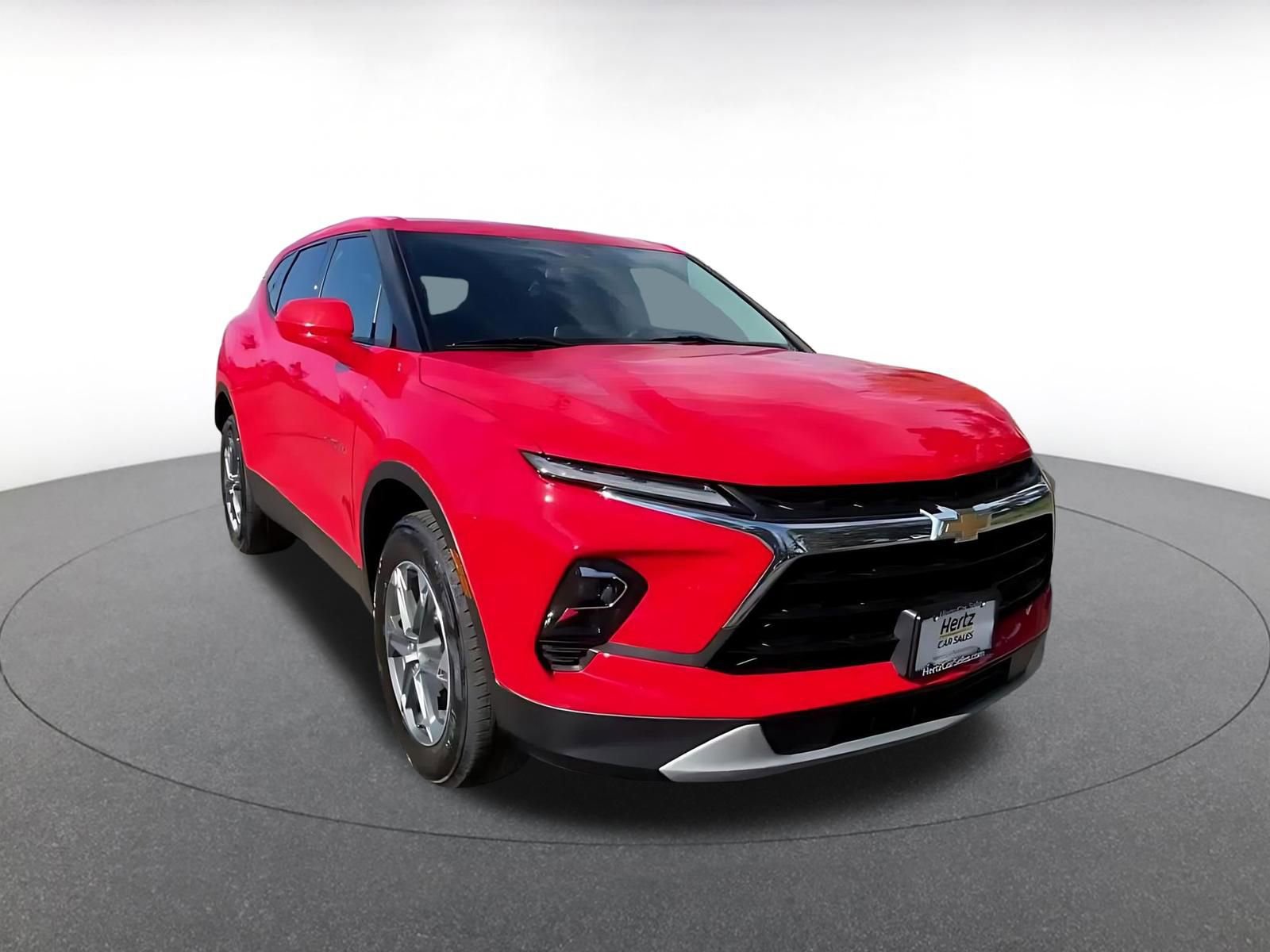 Thumbnail: 2025 Chevrolet Blazer - 3