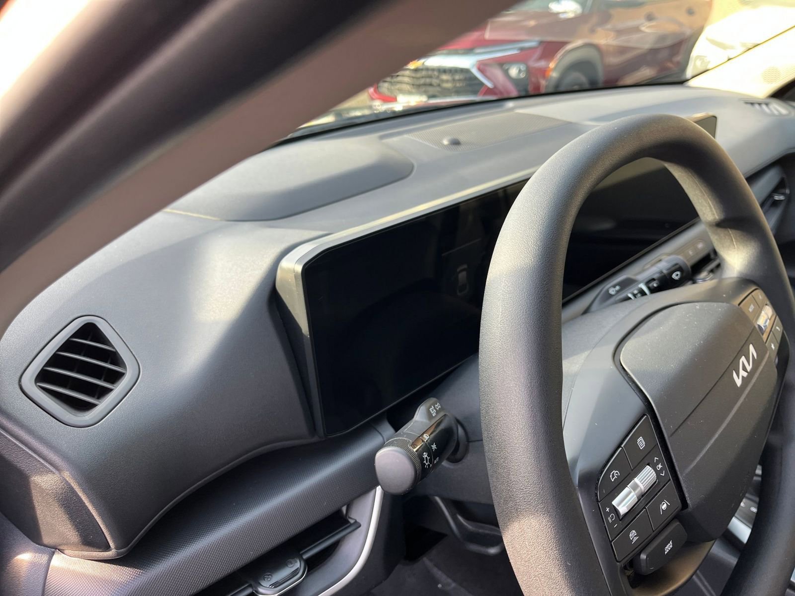 Thumbnail: 2025 Kia K4 - 35