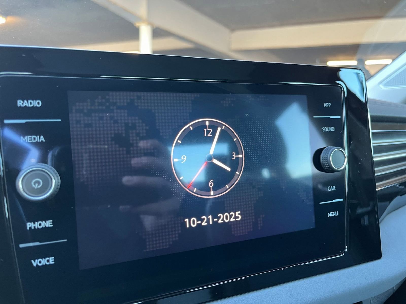 Thumbnail: 2025 Volkswagen Jetta - 21