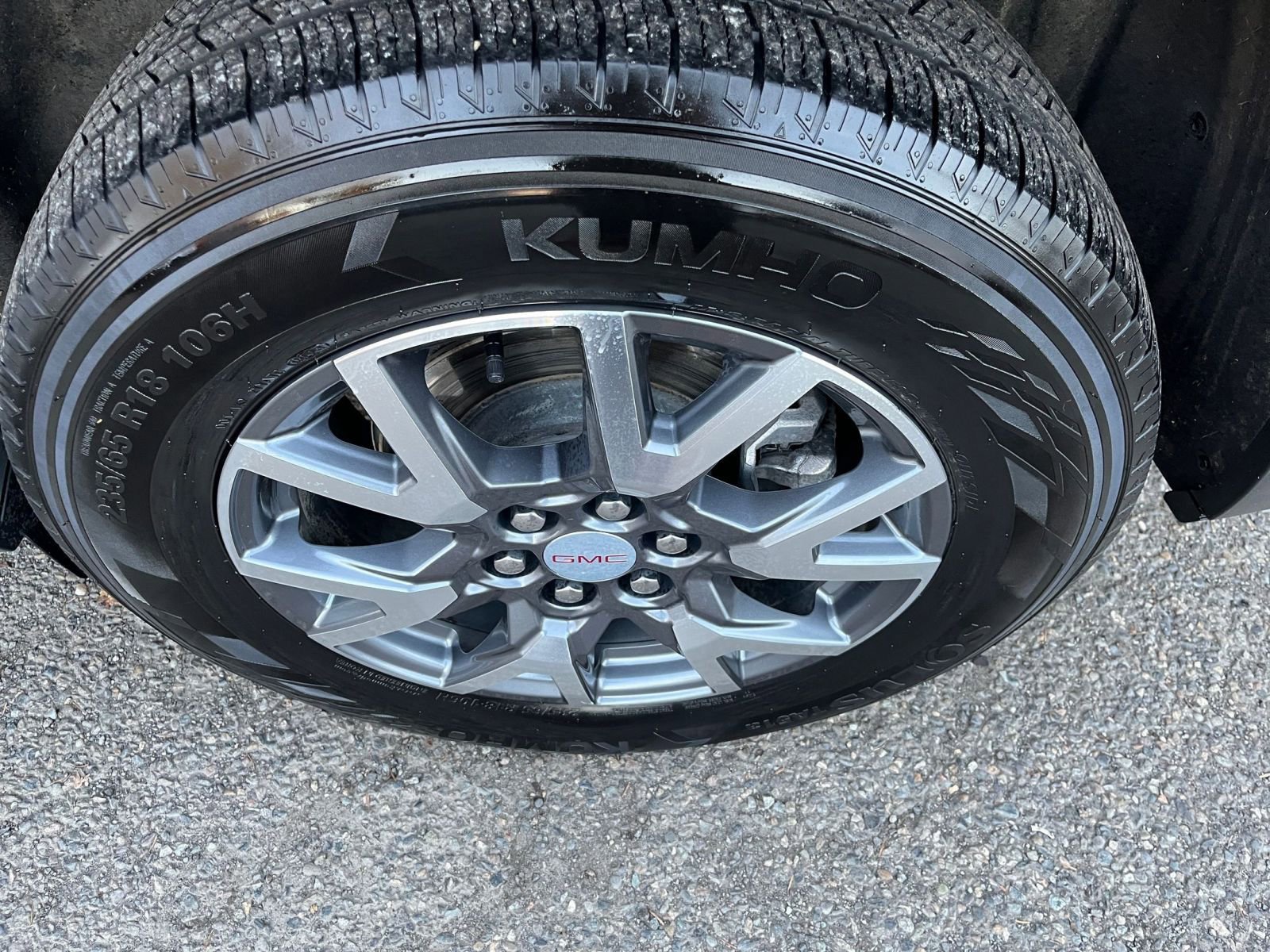 Thumbnail: 2023 GMC Acadia - 34