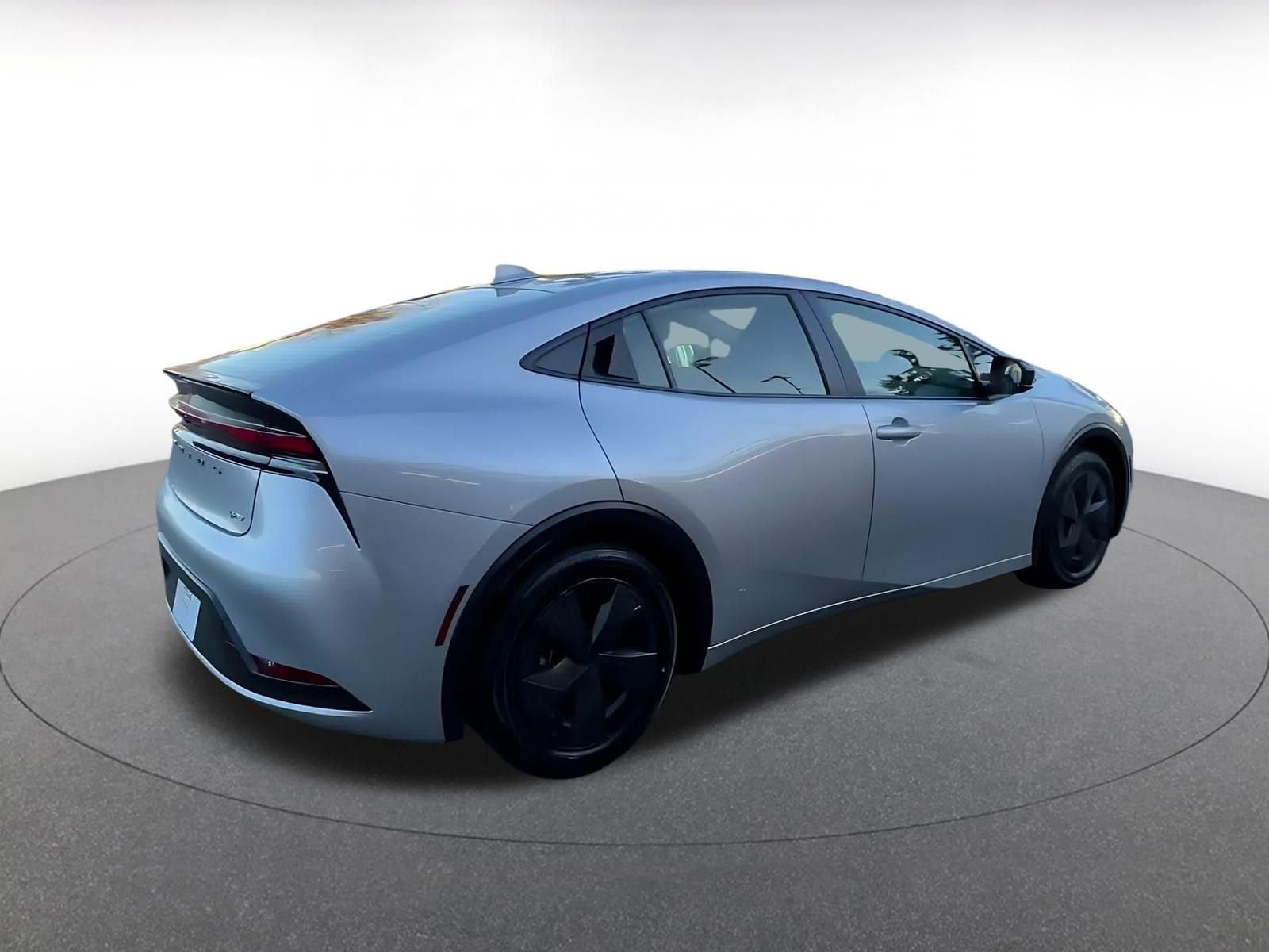 Thumbnail: 2025 Toyota Prius - 15